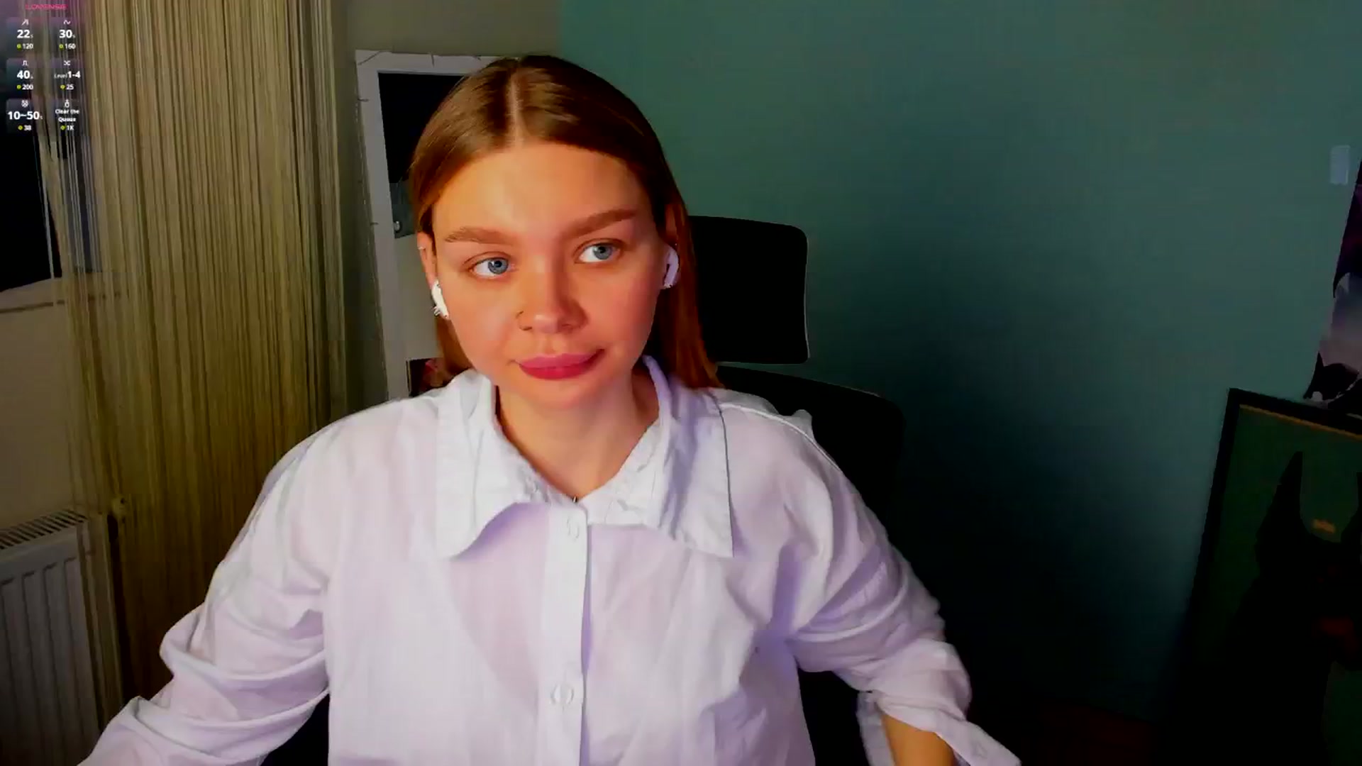 Gallery image thumbnail from Valery_Lovee's myfreecams stream on, 01/22/2025, 09:09 image 10 of 20