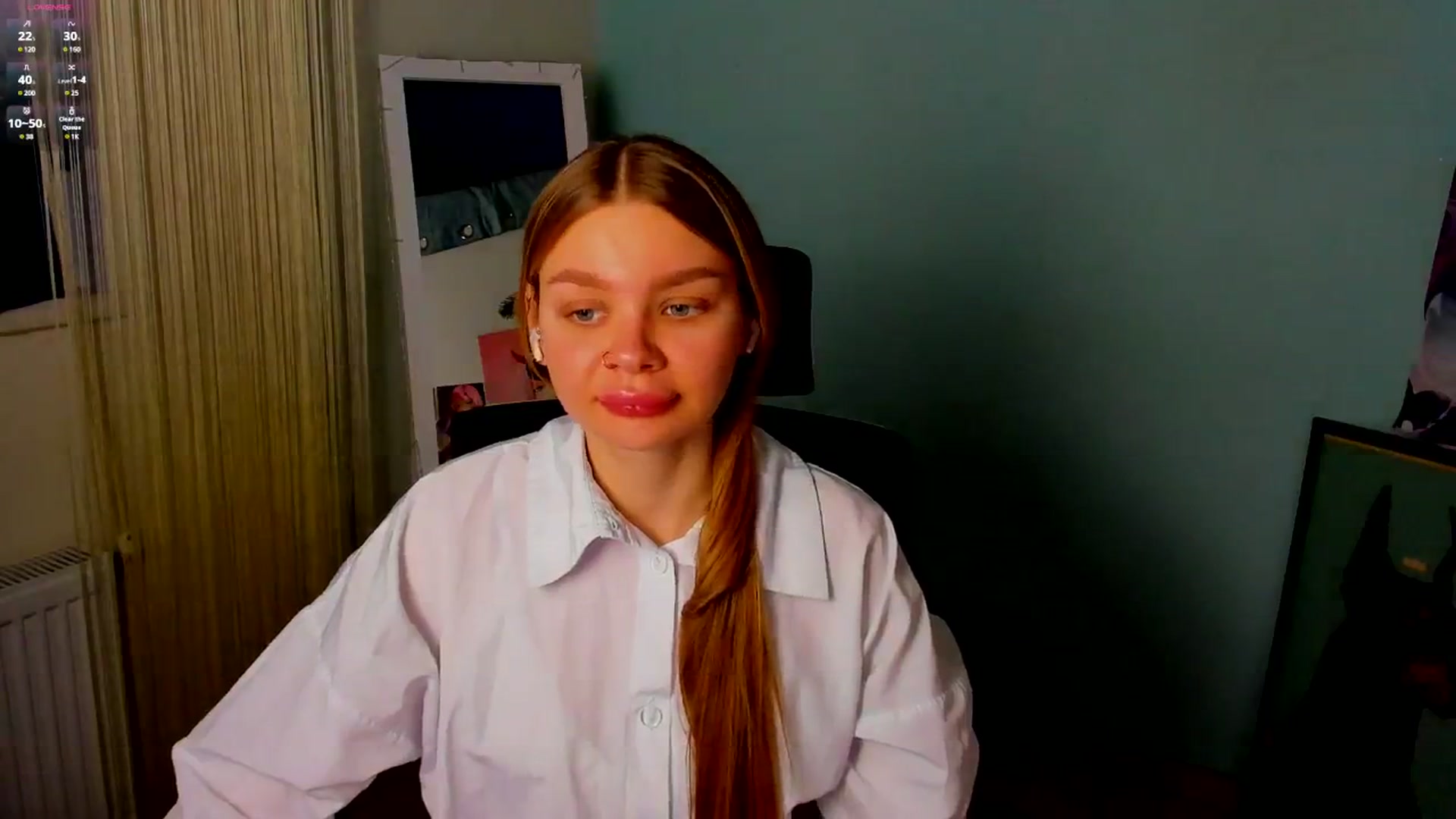Gallery image thumbnail from Valery_Lovee's myfreecams stream on, 01/22/2025, 09:09 image 20 of 20