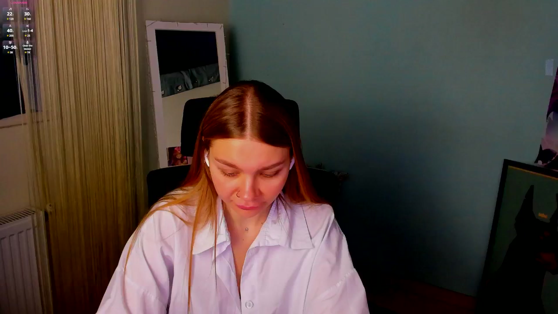 Gallery image thumbnail from Valery_Lovee's myfreecams stream on, 01/22/2025, 09:09 image 6 of 20