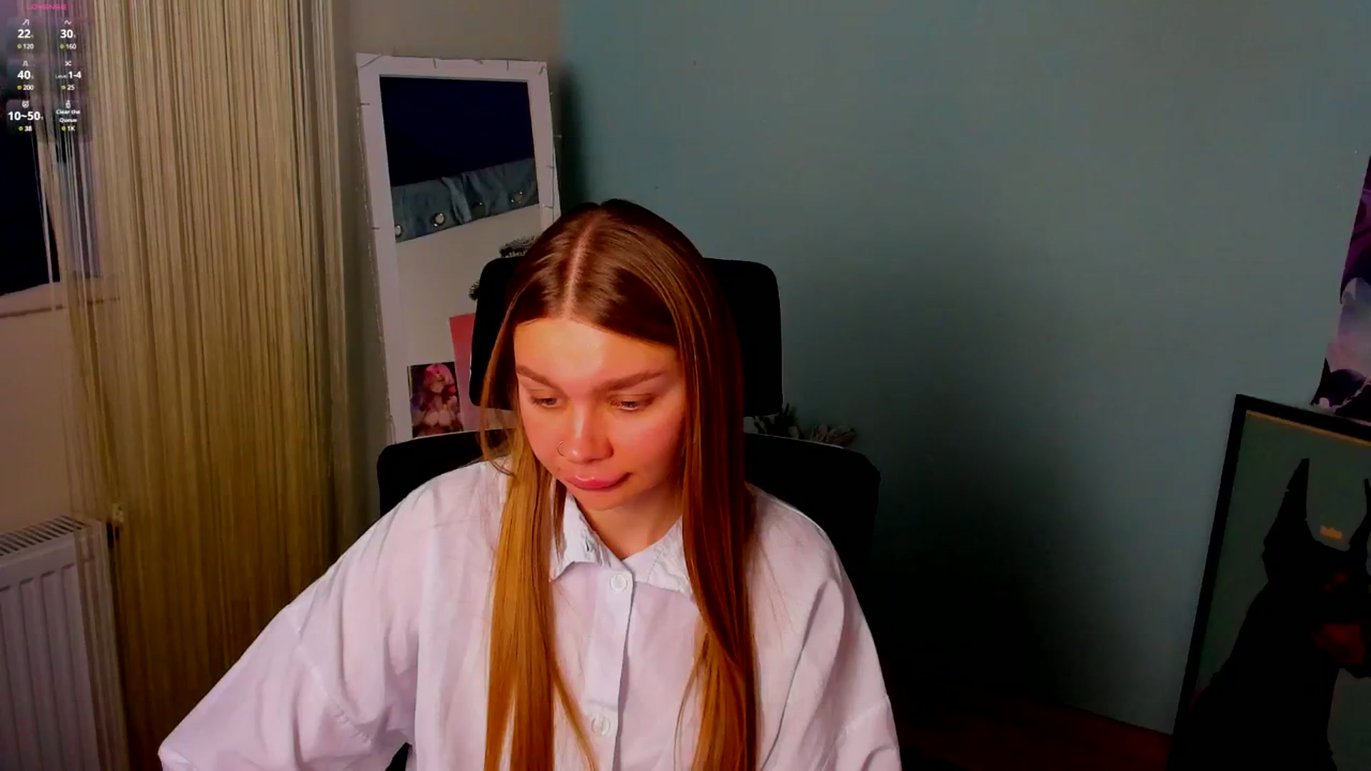Gallery image thumbnail from Valery_Lovee's myfreecams stream on, 01/22/2025, 11:11 image 17 of 20