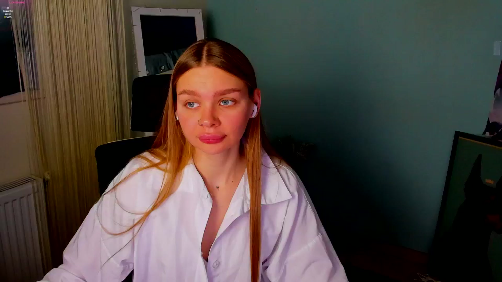 Gallery image thumbnail from Valery_Lovee's myfreecams stream on, 01/22/2025, 11:44 image 13 of 20