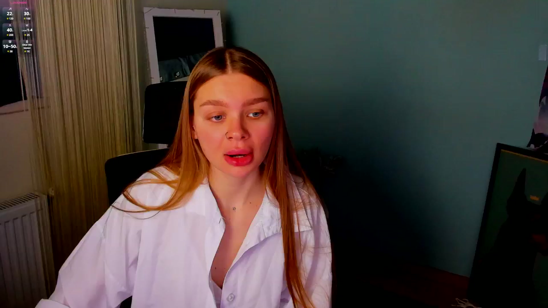 Gallery image thumbnail from Valery_Lovee's myfreecams stream on, 01/22/2025, 11:44 image 12 of 20