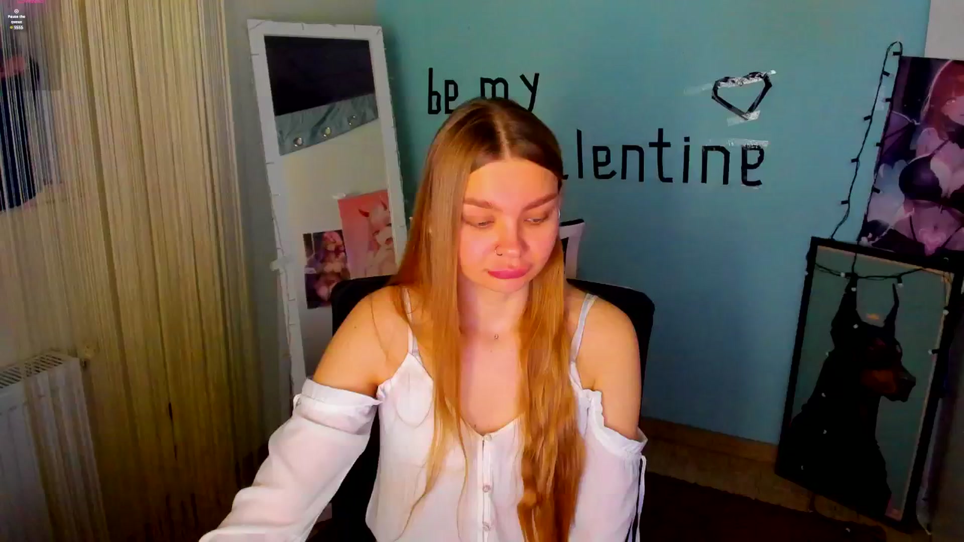 Gallery image thumbnail from Valery_Lovee's myfreecams stream on, 02/10/2025, 09:31 image 12 of 20