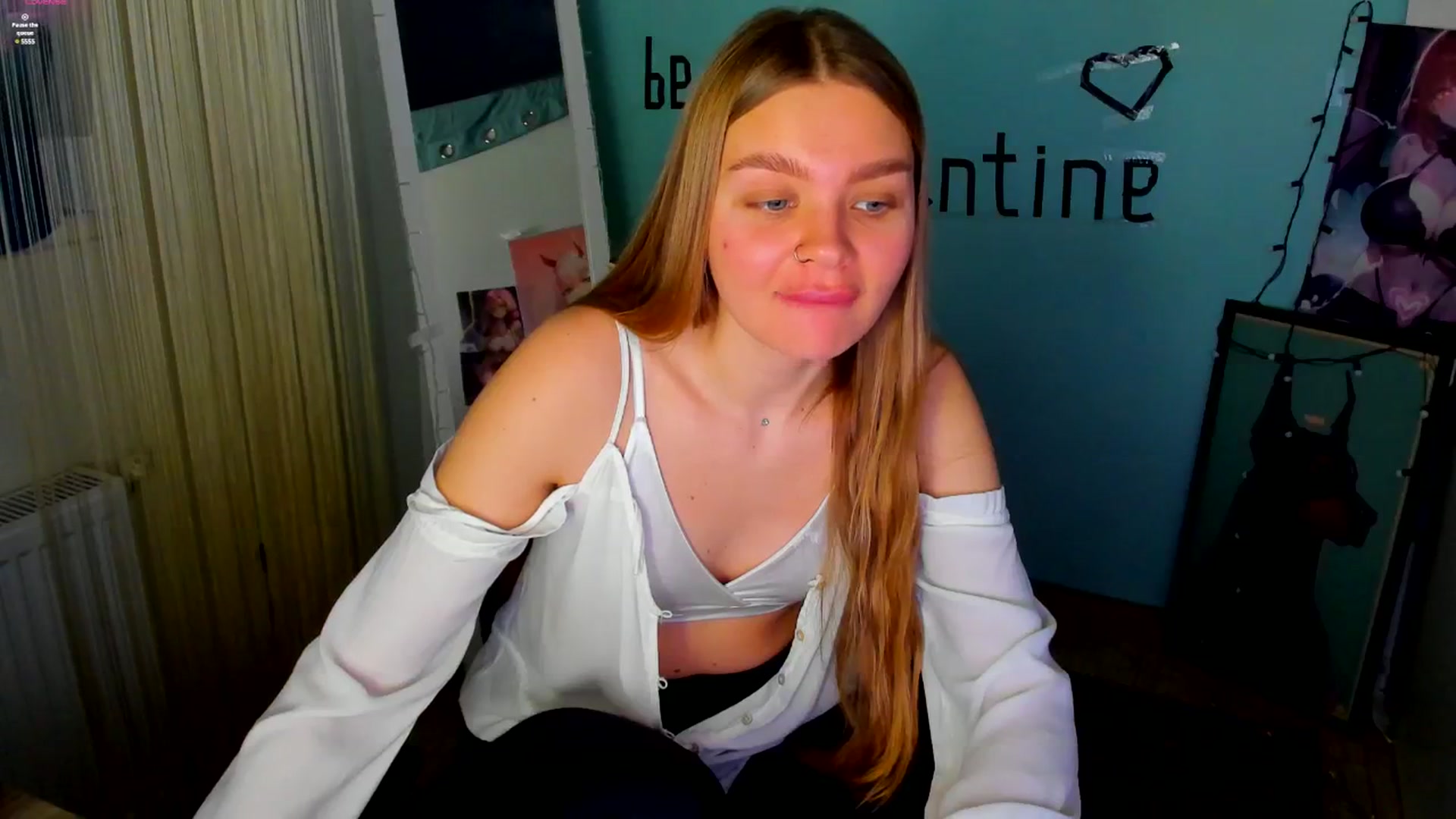 Gallery image thumbnail from Valery_Lovee's myfreecams stream on, 02/10/2025, 11:55 image 19 of 20