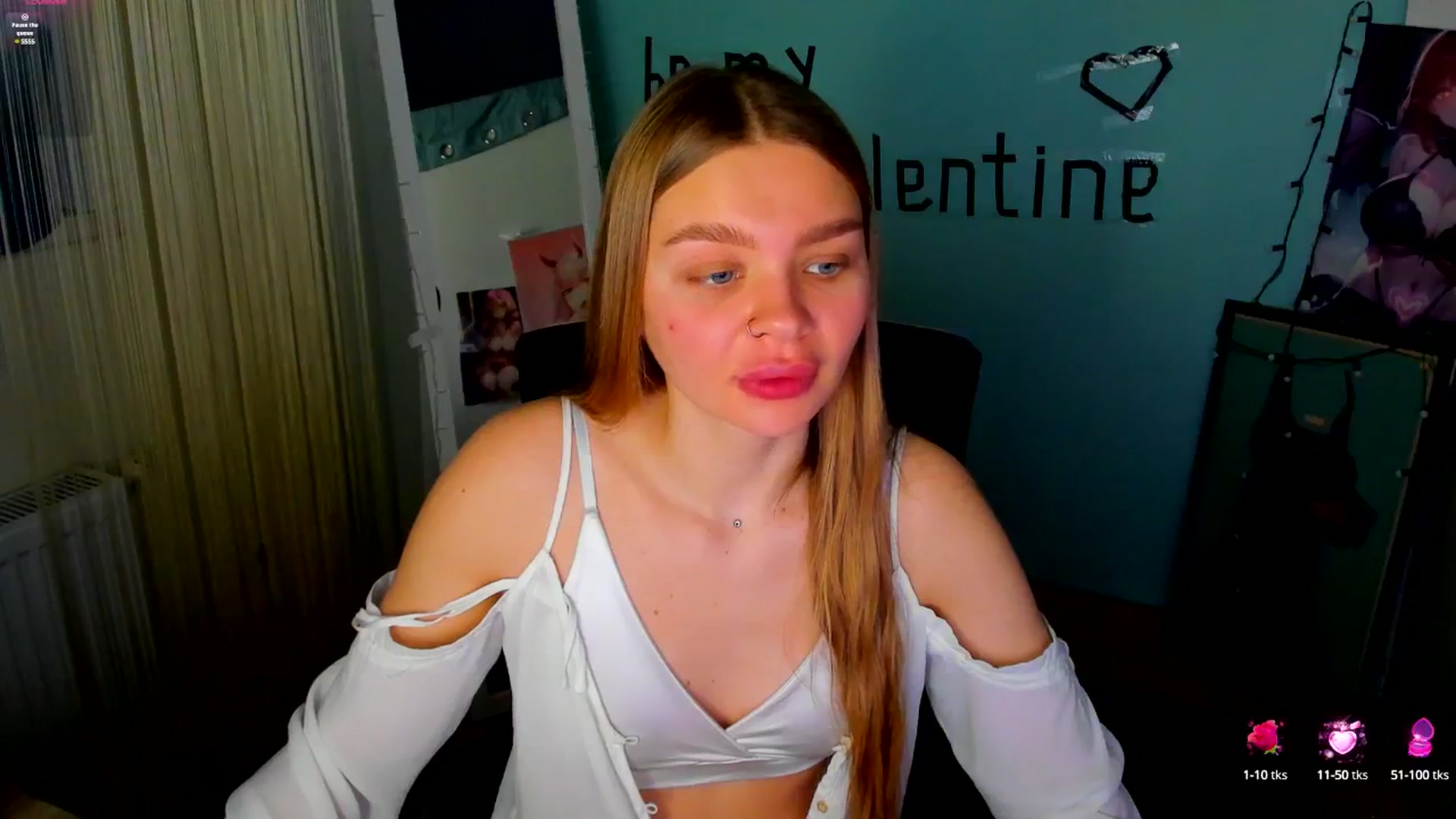 Gallery image thumbnail from Valery_Lovee's myfreecams stream on, 02/10/2025, 11:55 image 16 of 20