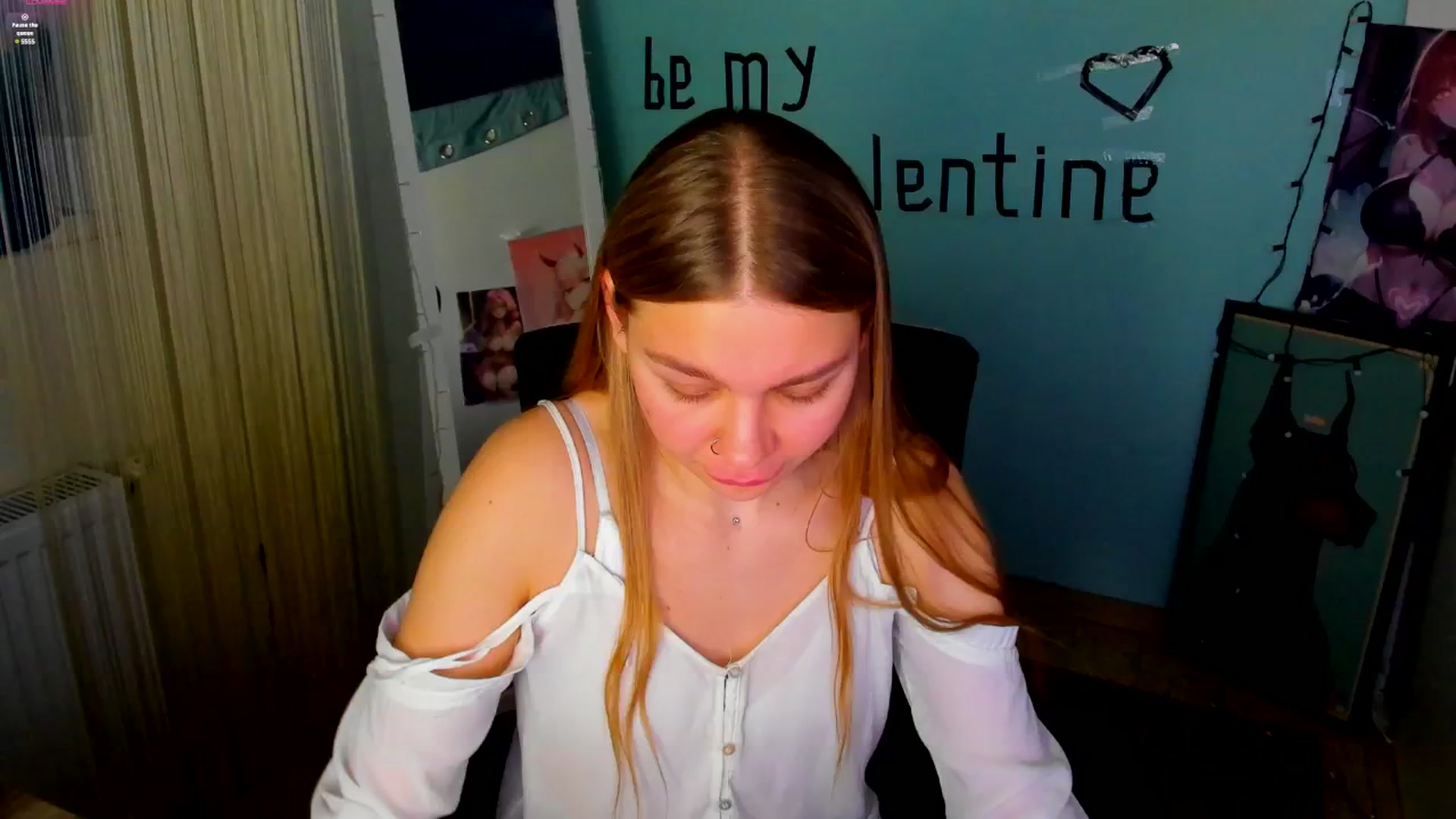 Gallery image thumbnail from Valery_Lovee's myfreecams stream on, 02/10/2025, 11:55 image 5 of 20