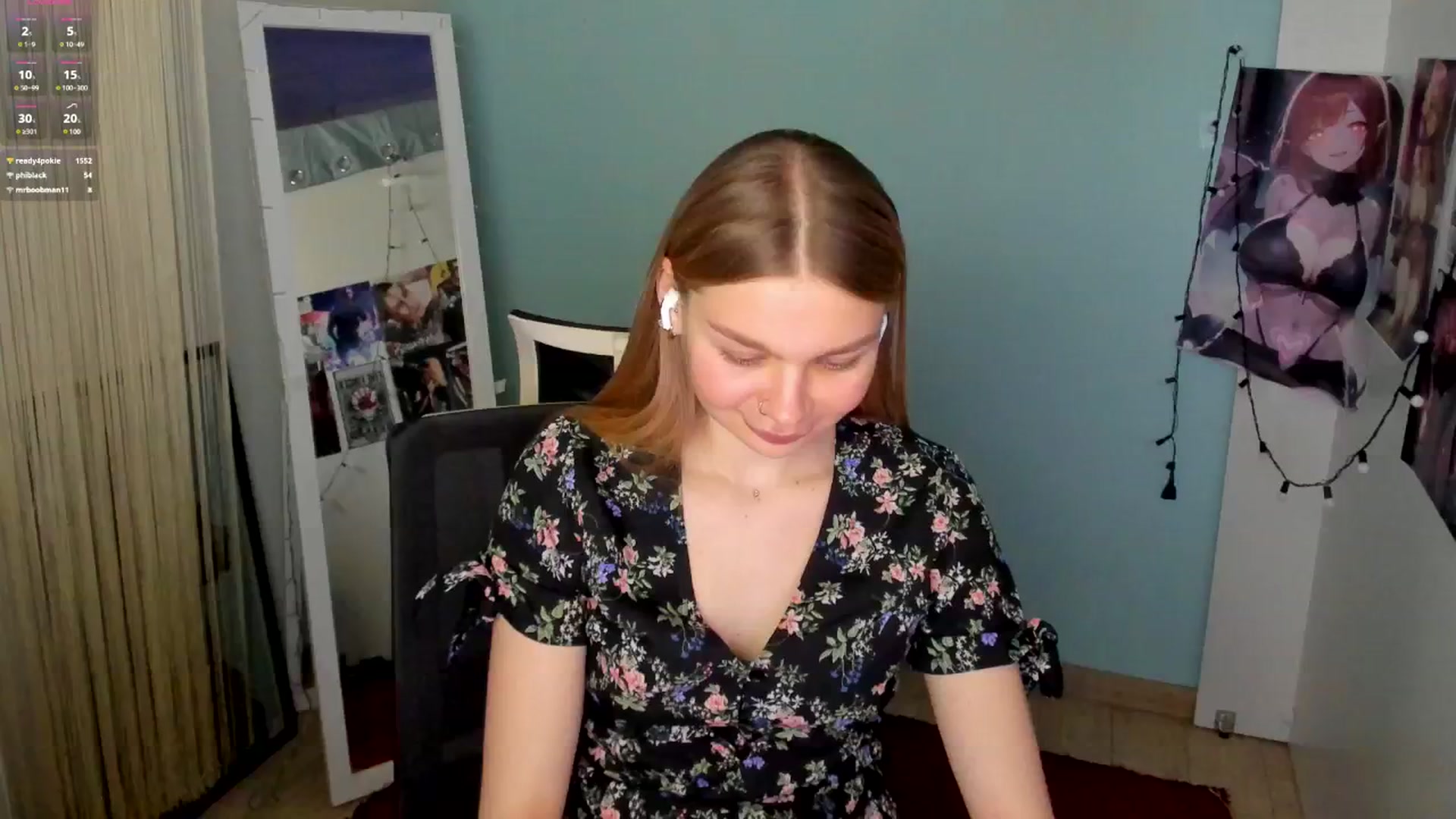 Gallery image thumbnail from Valery_Lovee's myfreecams stream on, 02/27/2025, 12:40 image 18 of 20
