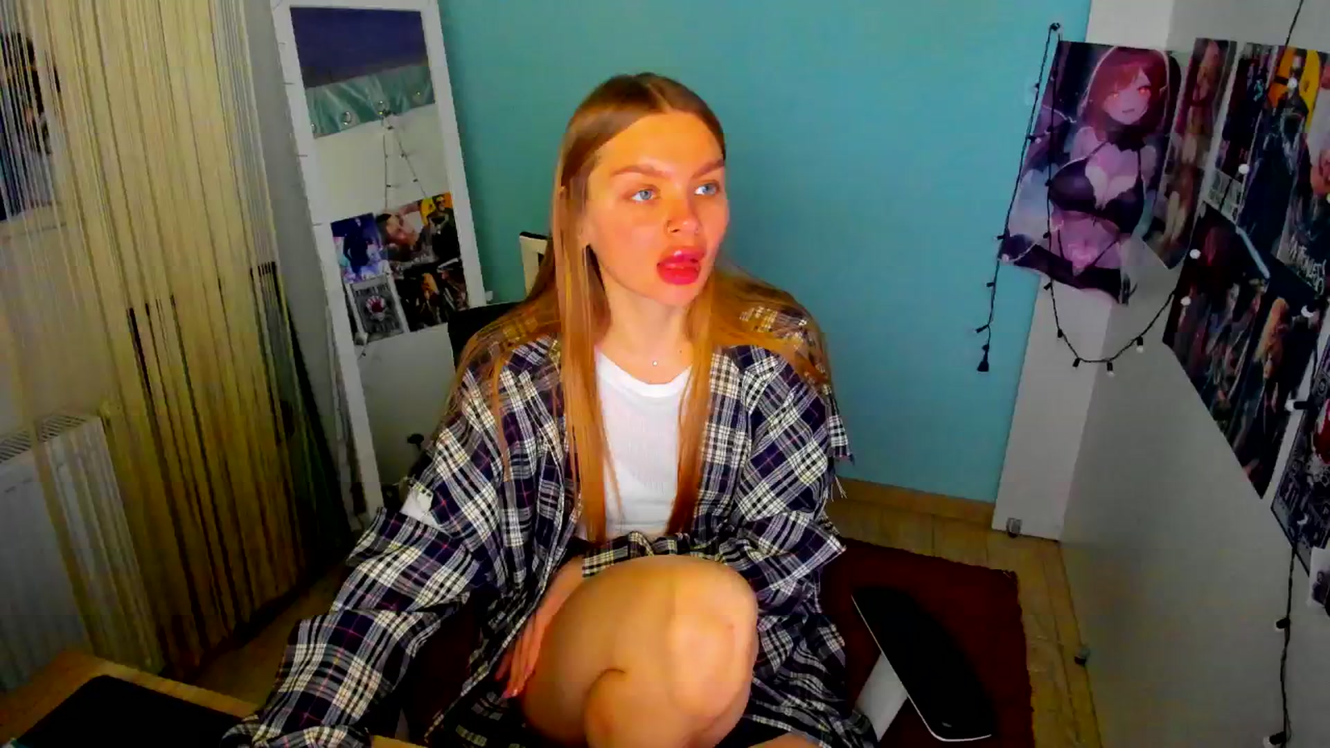 Gallery image thumbnail from Valery_Lovee's myfreecams stream on, 03/01/2025, 11:29 image 3 of 20