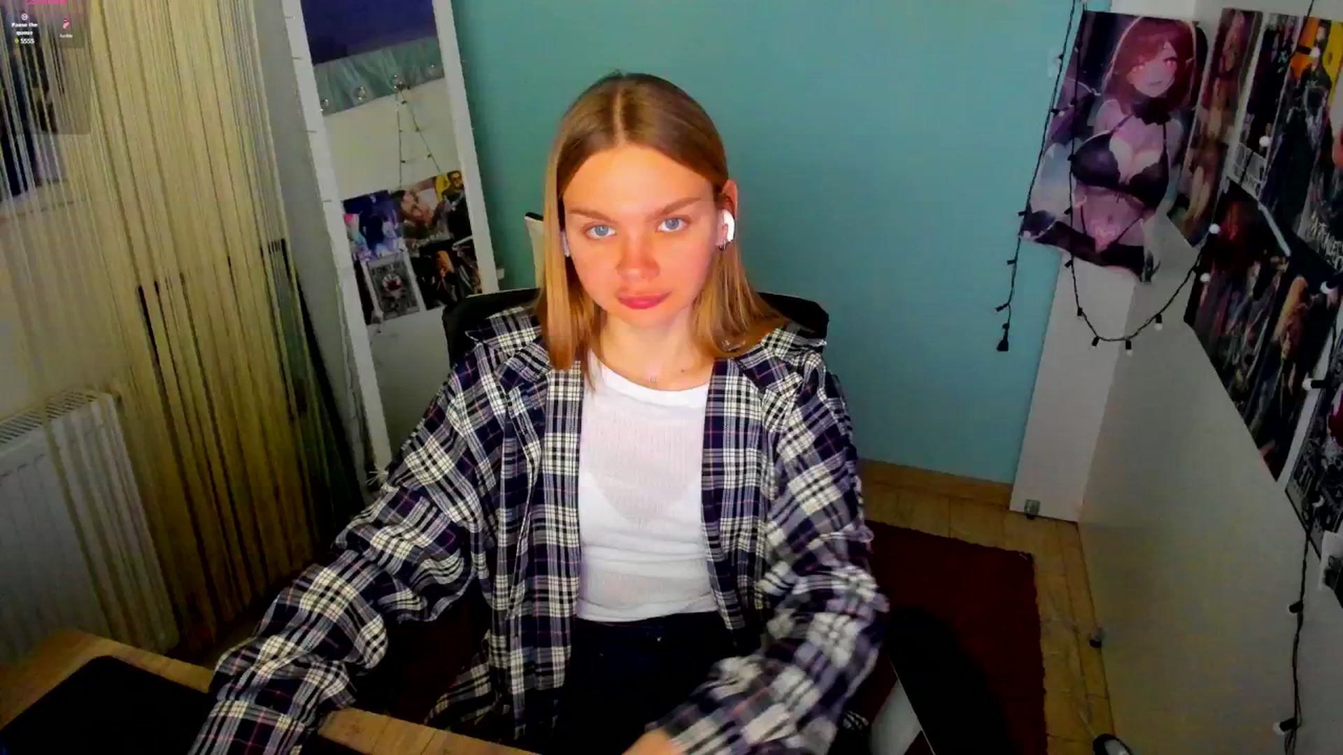 Gallery image thumbnail from Valery_Lovee's myfreecams stream on, 03/02/2025, 12:00 image 17 of 20