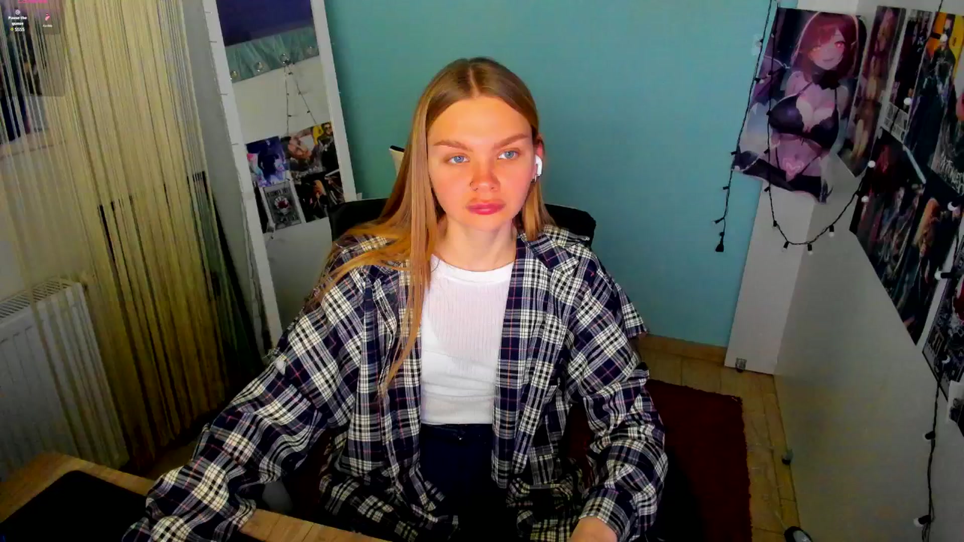 Gallery image thumbnail from Valery_Lovee's myfreecams stream on, 03/02/2025, 12:00 image 3 of 20