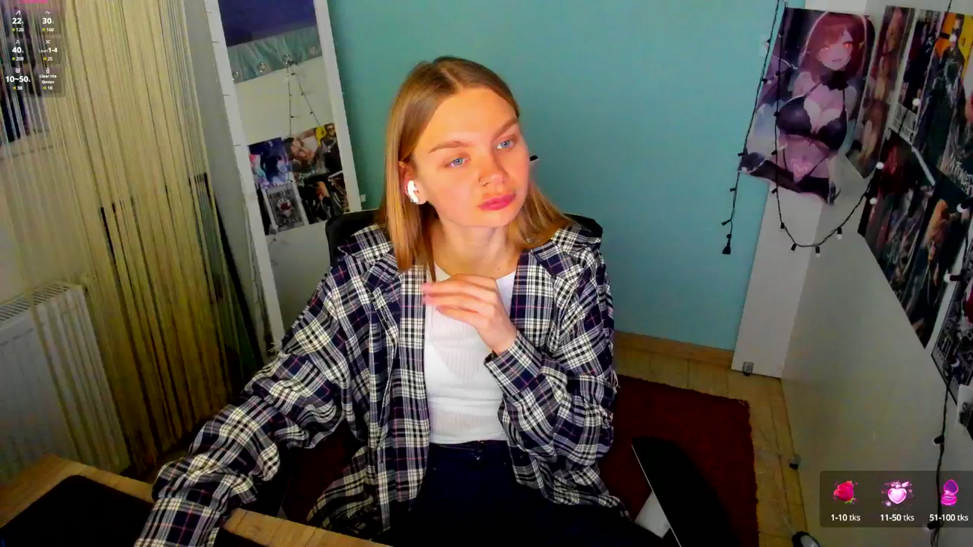 Gallery image thumbnail from Valery_Lovee's myfreecams stream on, 03/02/2025, 12:00 image 16 of 20