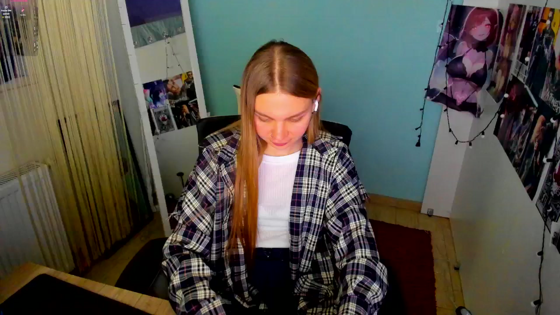 Gallery image thumbnail from Valery_Lovee's myfreecams stream on, 03/02/2025, 12:00 image 7 of 20