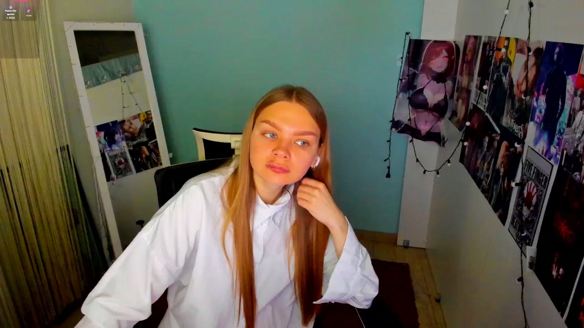 Gallery image thumbnail from Valery_Lovee's myfreecams stream on, 03/03/2025, 08:50 image 4 of 20