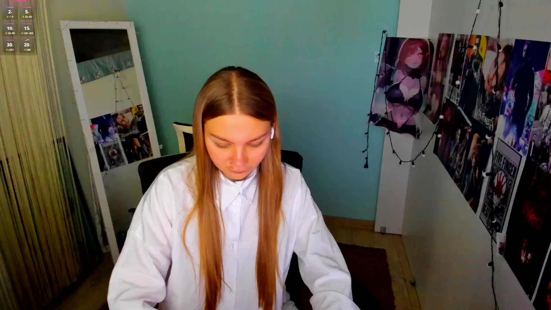 Gallery image thumbnail from Valery_Lovee's myfreecams stream on, 03/03/2025, 08:50 image 14 of 20