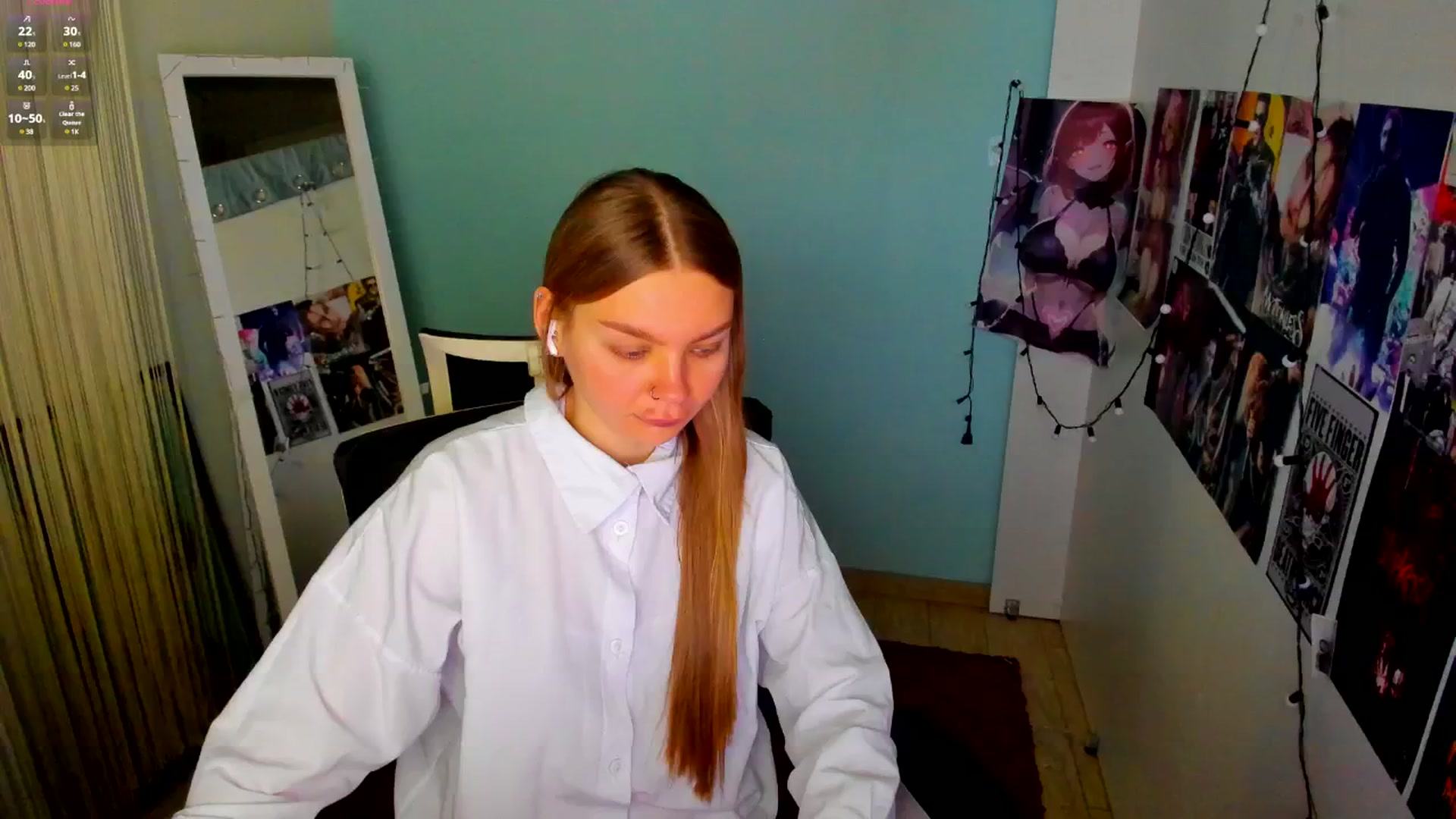 Gallery image thumbnail from Valery_Lovee's myfreecams stream on, 03/03/2025, 10:14 image 19 of 20