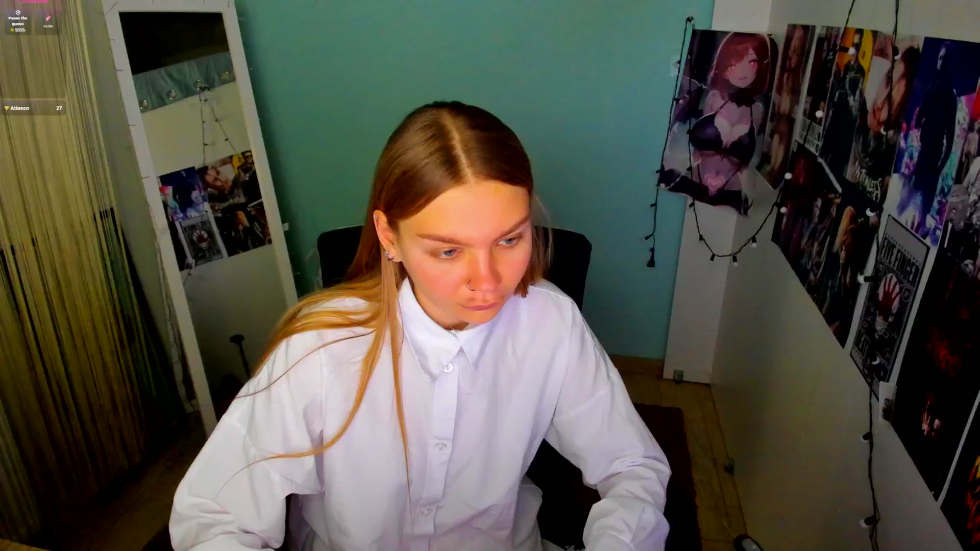 Gallery image thumbnail from Valery_Lovee's myfreecams stream on, 03/03/2025, 12:49 image 14 of 20