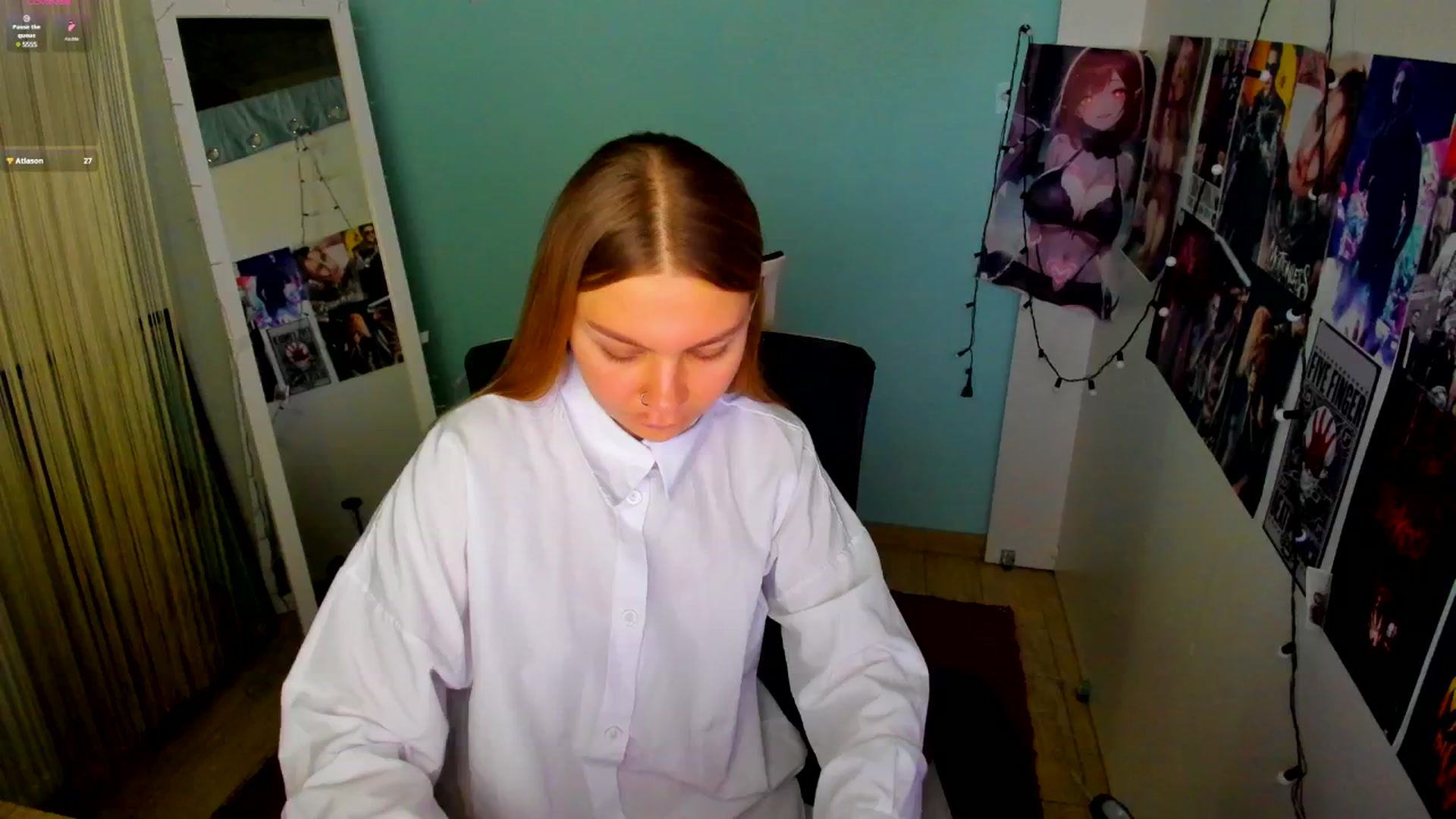 Gallery image thumbnail from Valery_Lovee's myfreecams stream on, 03/03/2025, 12:49 image 16 of 20