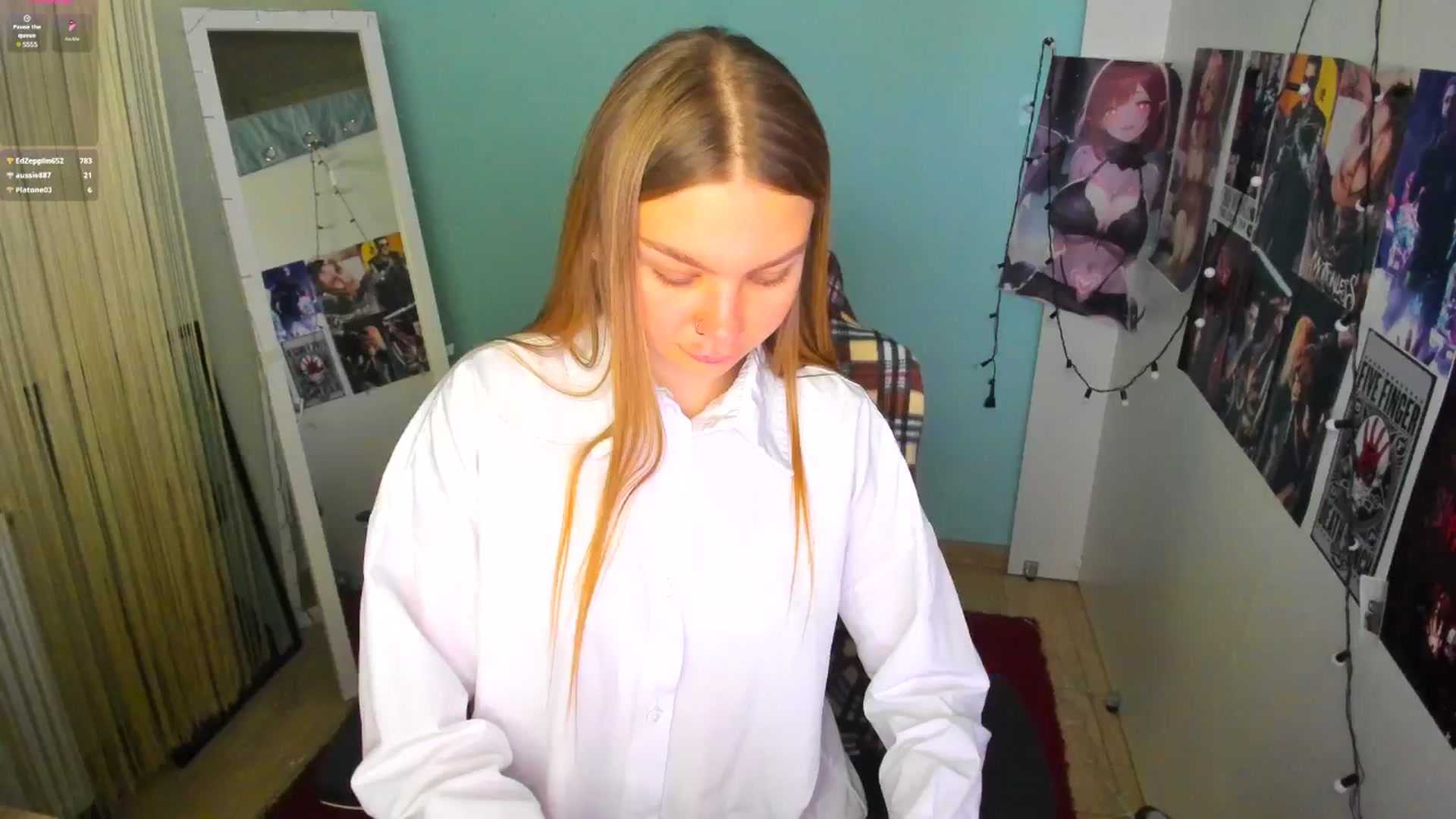 Gallery image thumbnail from Valery_Lovee's myfreecams stream on, 03/04/2025, 12:32 image 15 of 20