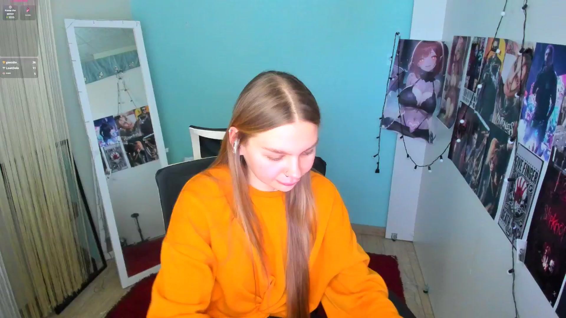Gallery image thumbnail from Valery_Lovee's myfreecams stream on, 03/05/2025, 12:30 image 15 of 20