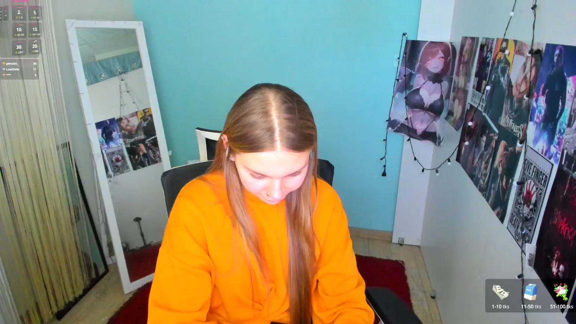 Gallery image thumbnail from Valery_Lovee's myfreecams stream on, 03/05/2025, 12:30 image 19 of 20