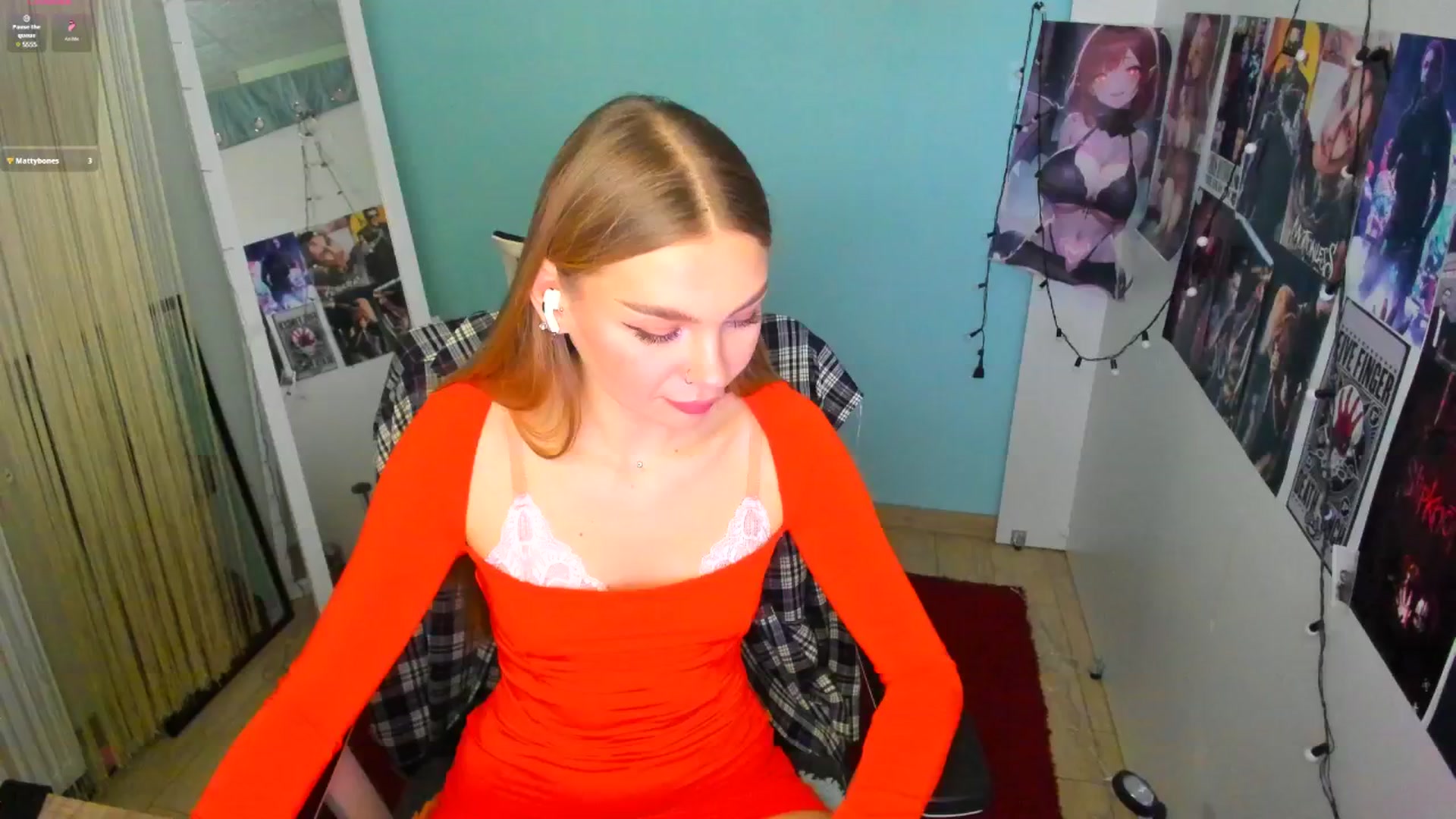 Gallery image thumbnail from Valery_Lovee's myfreecams stream on, 03/06/2025, 11:29 image 3 of 20