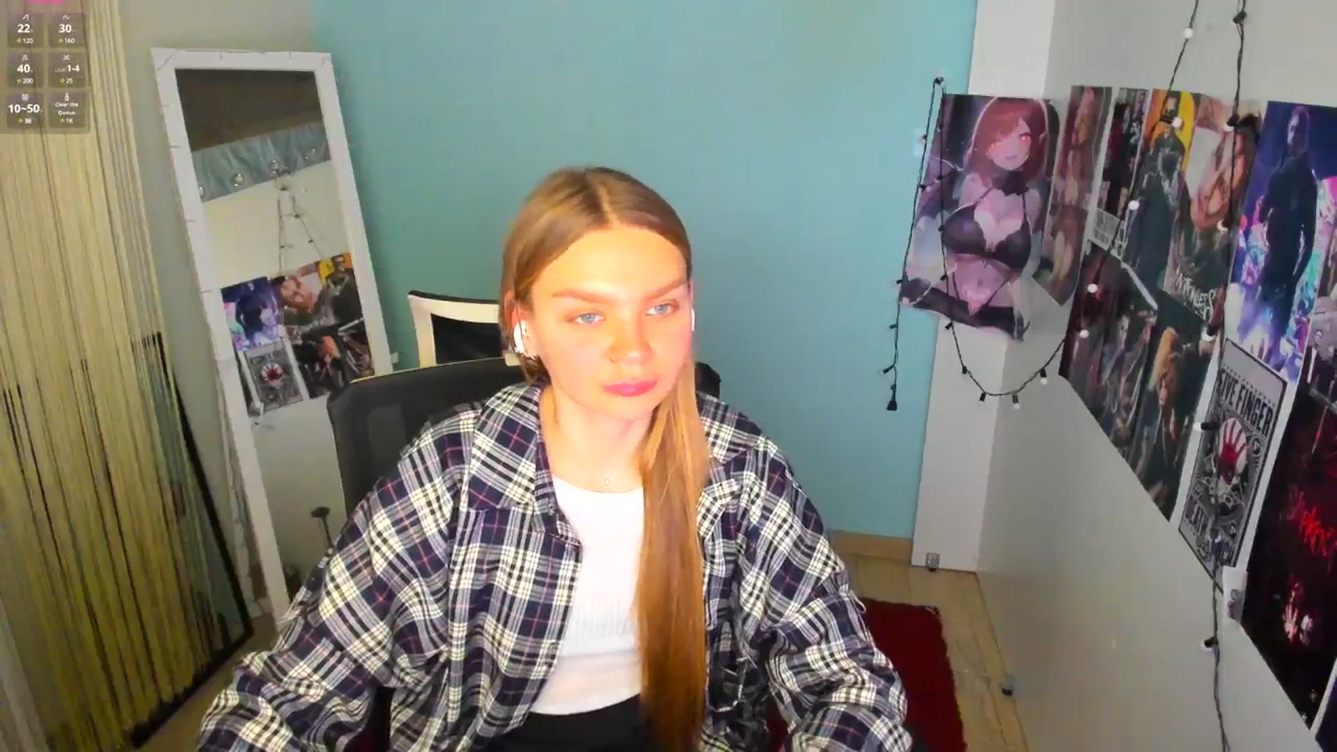 Gallery image thumbnail from Valery_Lovee's myfreecams stream on, 03/07/2025, 10:24 image 14 of 20