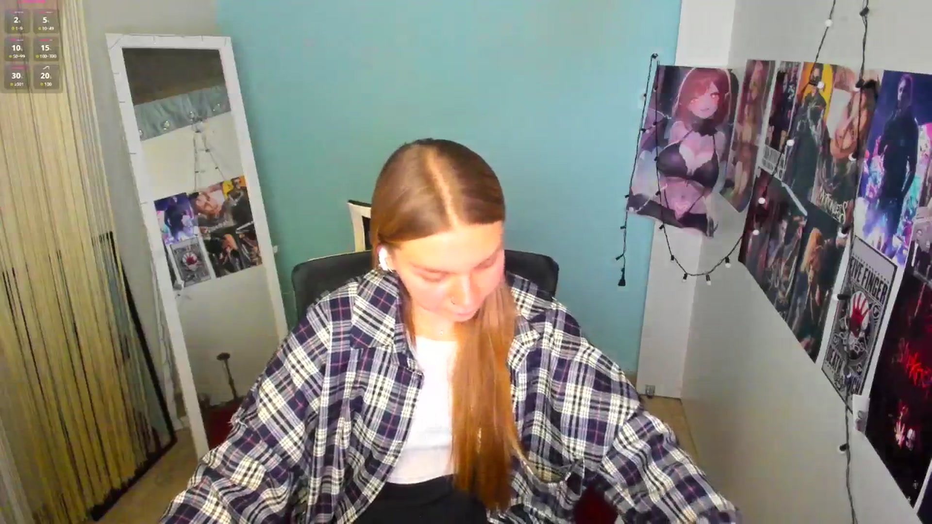 Gallery image thumbnail from Valery_Lovee's myfreecams stream on, 03/07/2025, 10:24 image 11 of 20