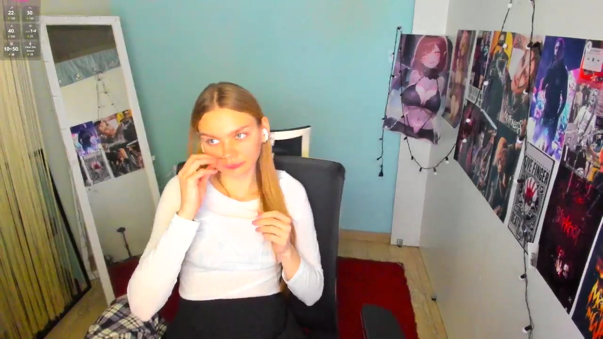 Gallery image thumbnail from Valery_Lovee's myfreecams stream on, 03/07/2025, 12:32 image 20 of 20