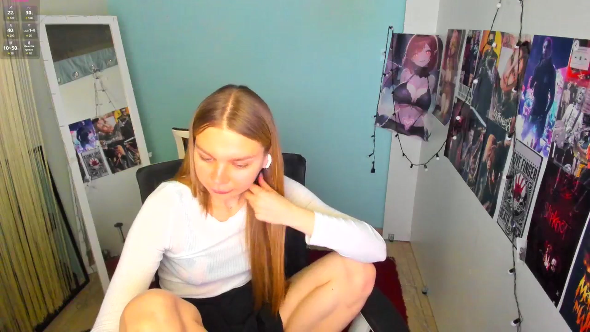 Gallery image thumbnail from Valery_Lovee's myfreecams stream on, 03/07/2025, 12:32 image 10 of 20