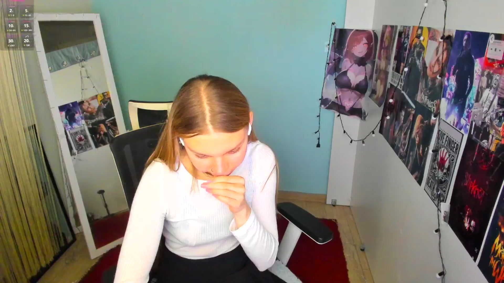 Gallery image thumbnail from Valery_Lovee's myfreecams stream on, 03/07/2025, 12:32 image 2 of 20