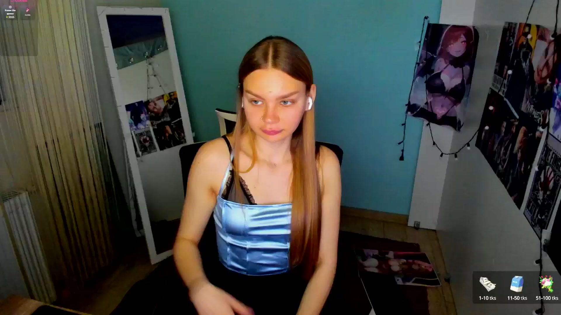 Gallery image thumbnail from Valery_Lovee's myfreecams stream on, 03/13/2025, 09:07 image 16 of 20