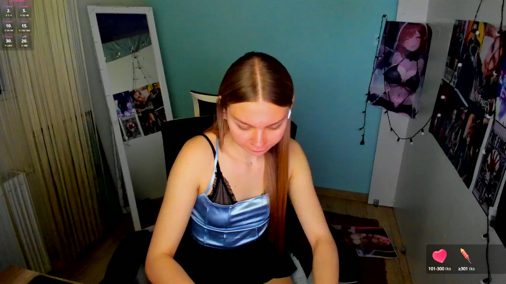 Gallery image thumbnail from Valery_Lovee's myfreecams stream on, 03/13/2025, 09:07 image 15 of 20