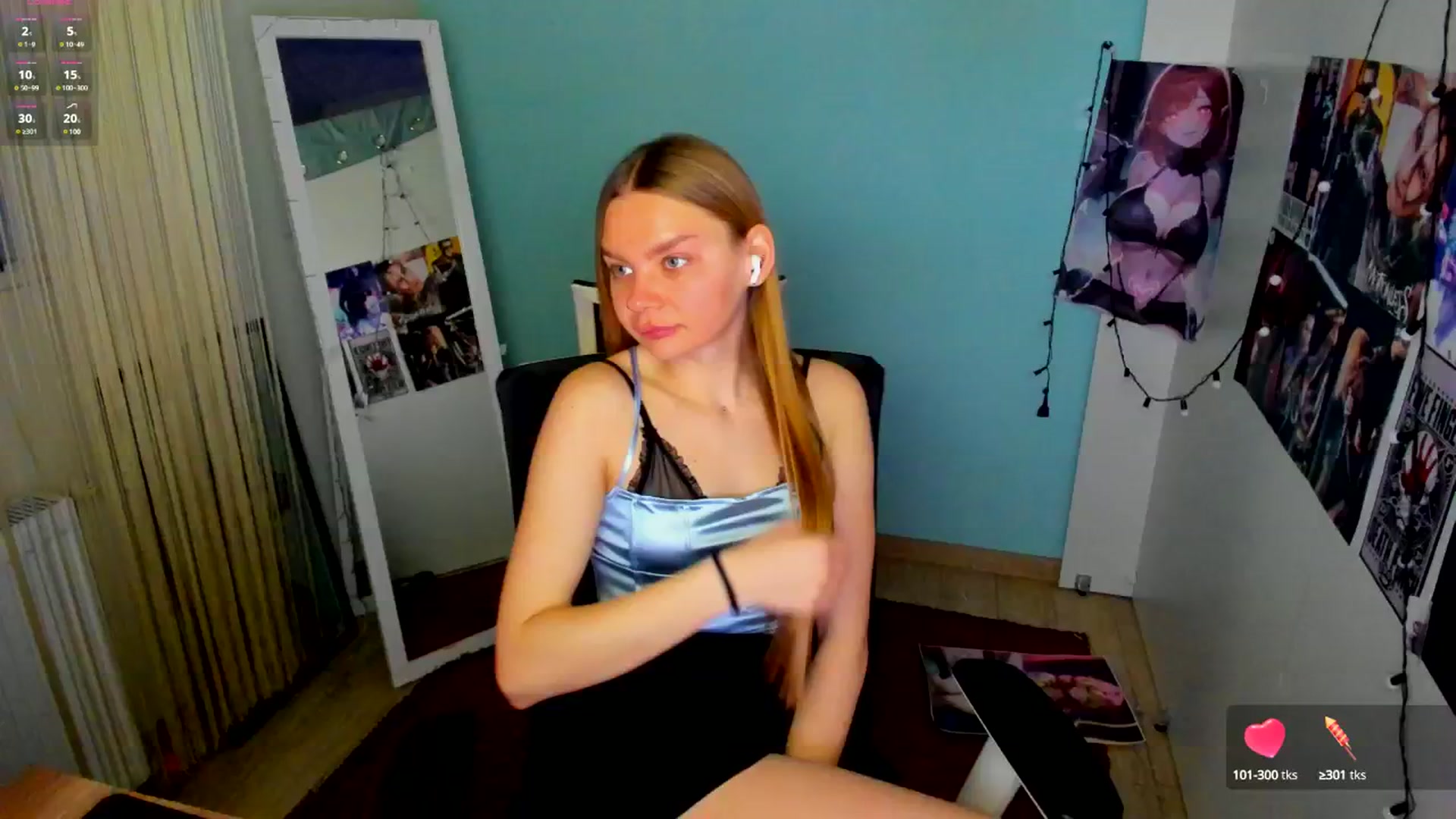 Gallery image thumbnail from Valery_Lovee's myfreecams stream on, 03/13/2025, 09:07 image 8 of 20