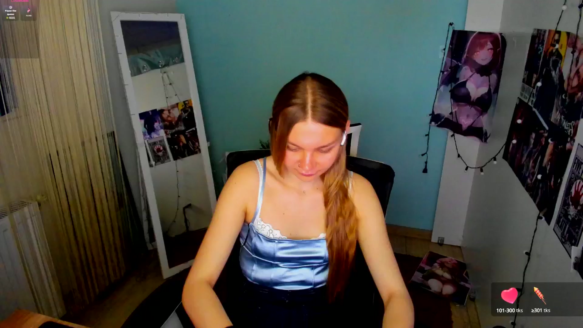 Gallery image thumbnail from Valery_Lovee's myfreecams stream on, 03/14/2025, 08:37 image 12 of 20