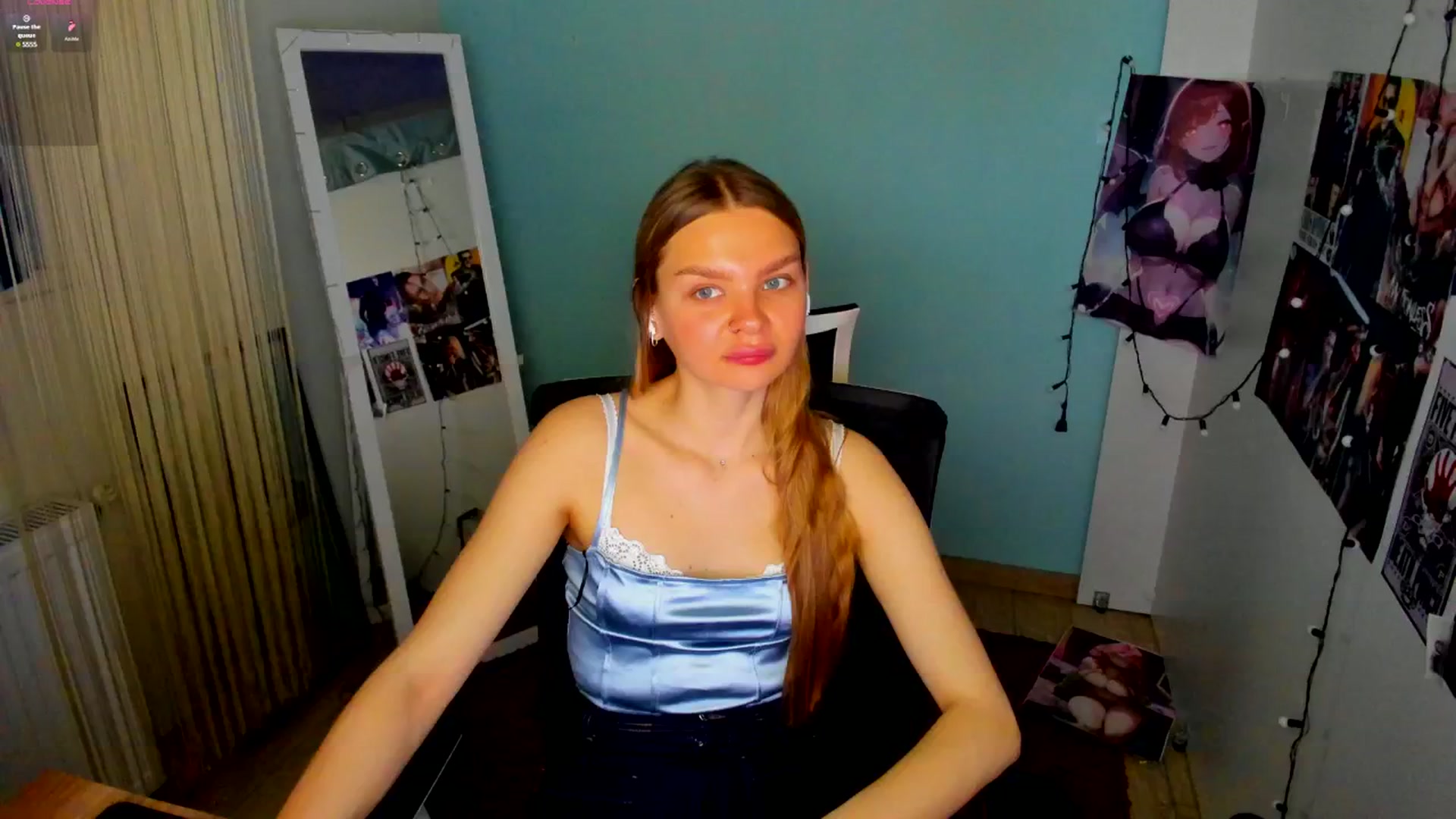 Gallery image thumbnail from Valery_Lovee's myfreecams stream on, 03/14/2025, 08:37 image 14 of 20
