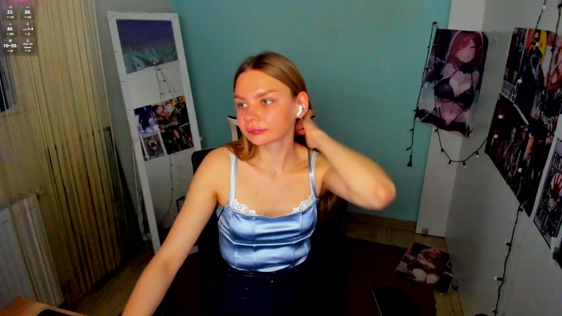 Gallery image thumbnail from Valery_Lovee's myfreecams stream on, 03/14/2025, 08:37 image 9 of 20