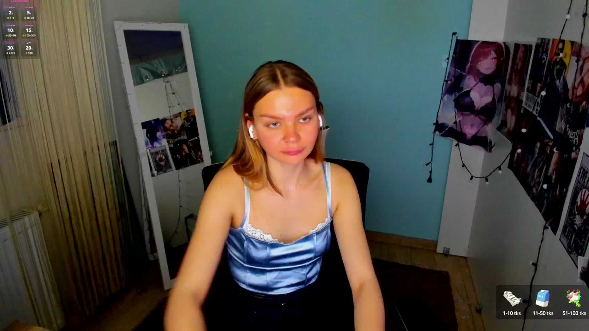 Gallery image thumbnail from Valery_Lovee's myfreecams stream on, 03/14/2025, 11:23 image 15 of 20