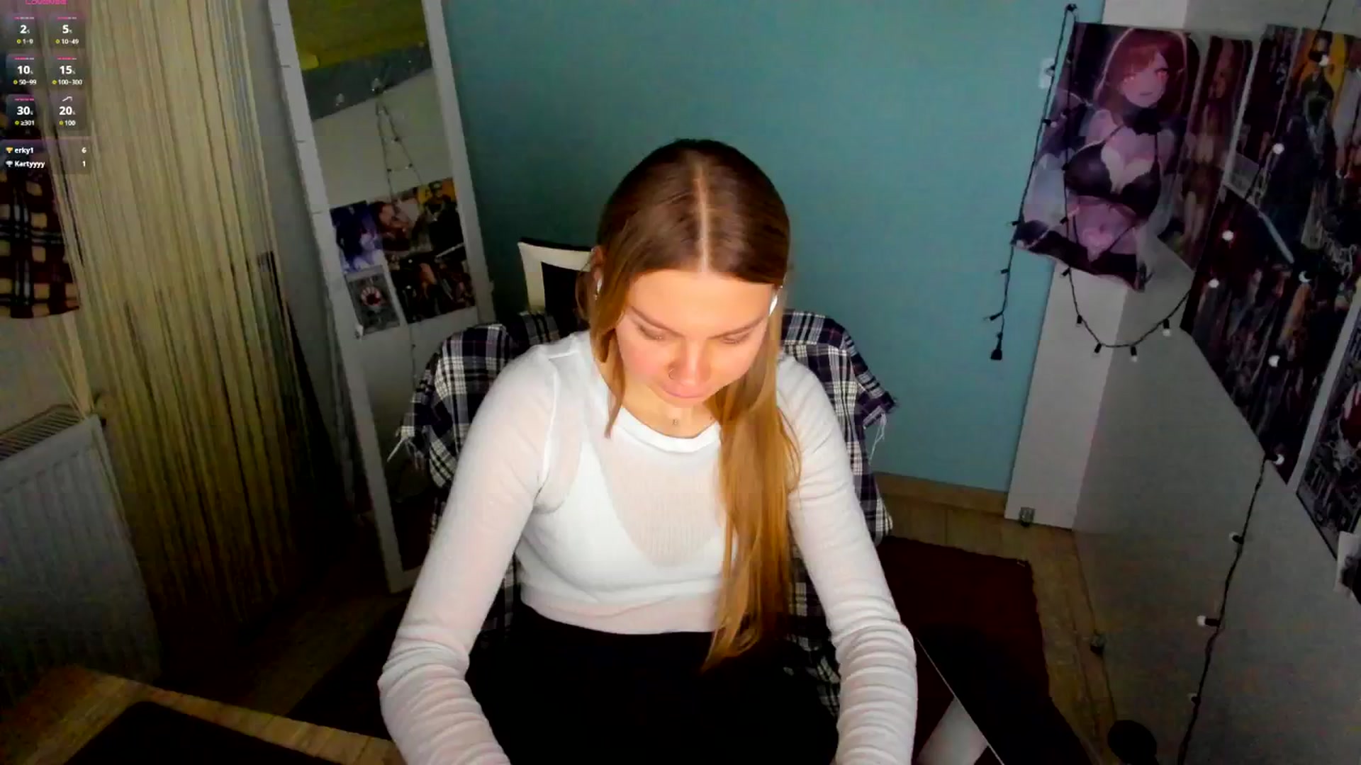 Gallery image thumbnail from Valery_Lovee's myfreecams stream on, 03/17/2025, 12:12 image 6 of 20