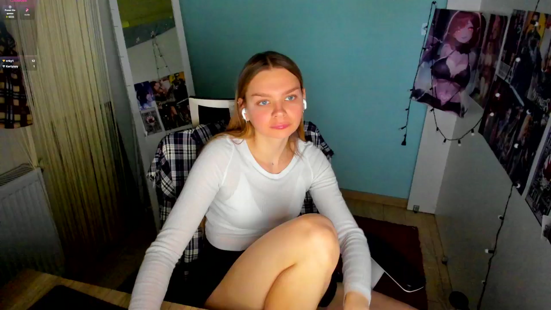 Gallery image thumbnail from Valery_Lovee's myfreecams stream on, 03/17/2025, 12:12 image 16 of 20