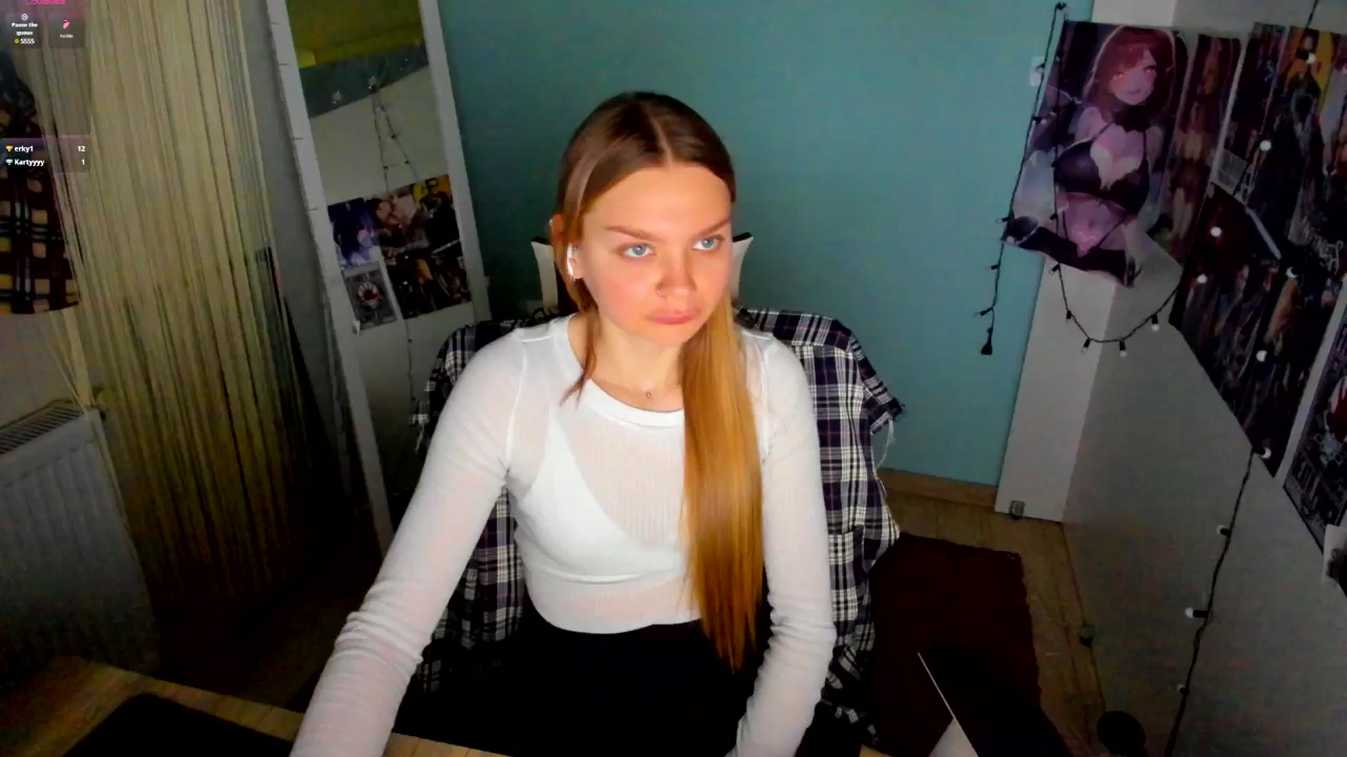 Gallery image thumbnail from Valery_Lovee's myfreecams stream on, 03/17/2025, 12:12 image 11 of 20