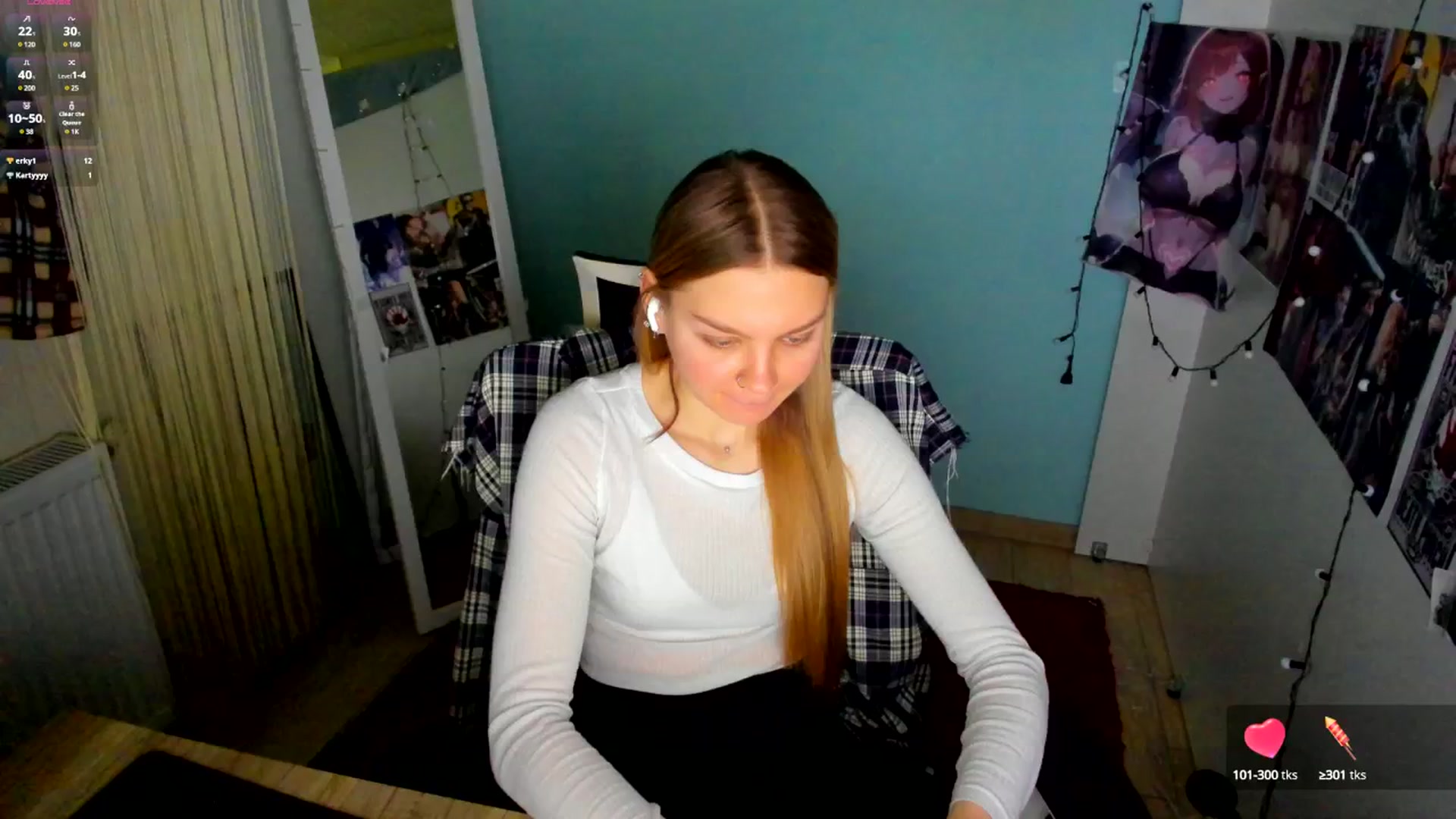 Gallery image thumbnail from Valery_Lovee's myfreecams stream on, 03/17/2025, 12:12 image 9 of 20
