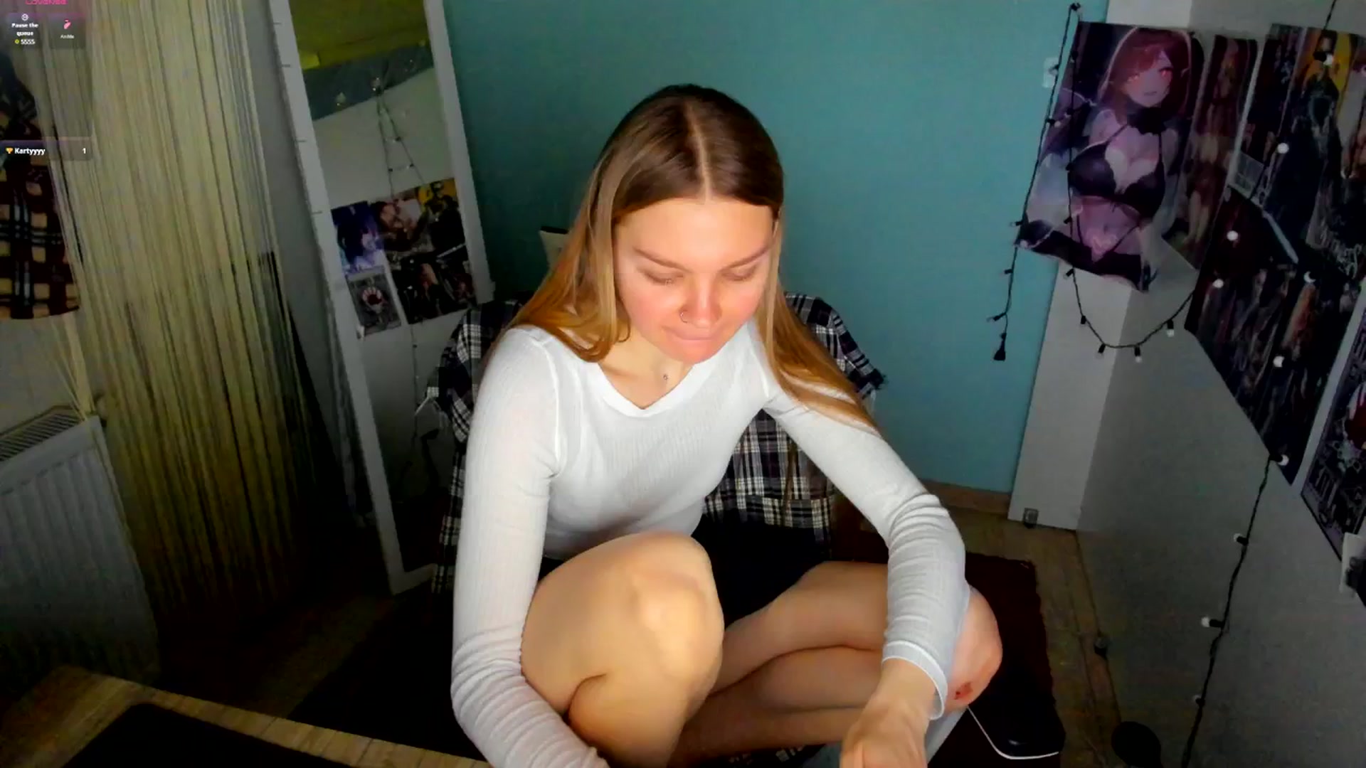 Gallery image thumbnail from Valery_Lovee's myfreecams stream on, 03/17/2025, 12:12 image 3 of 20