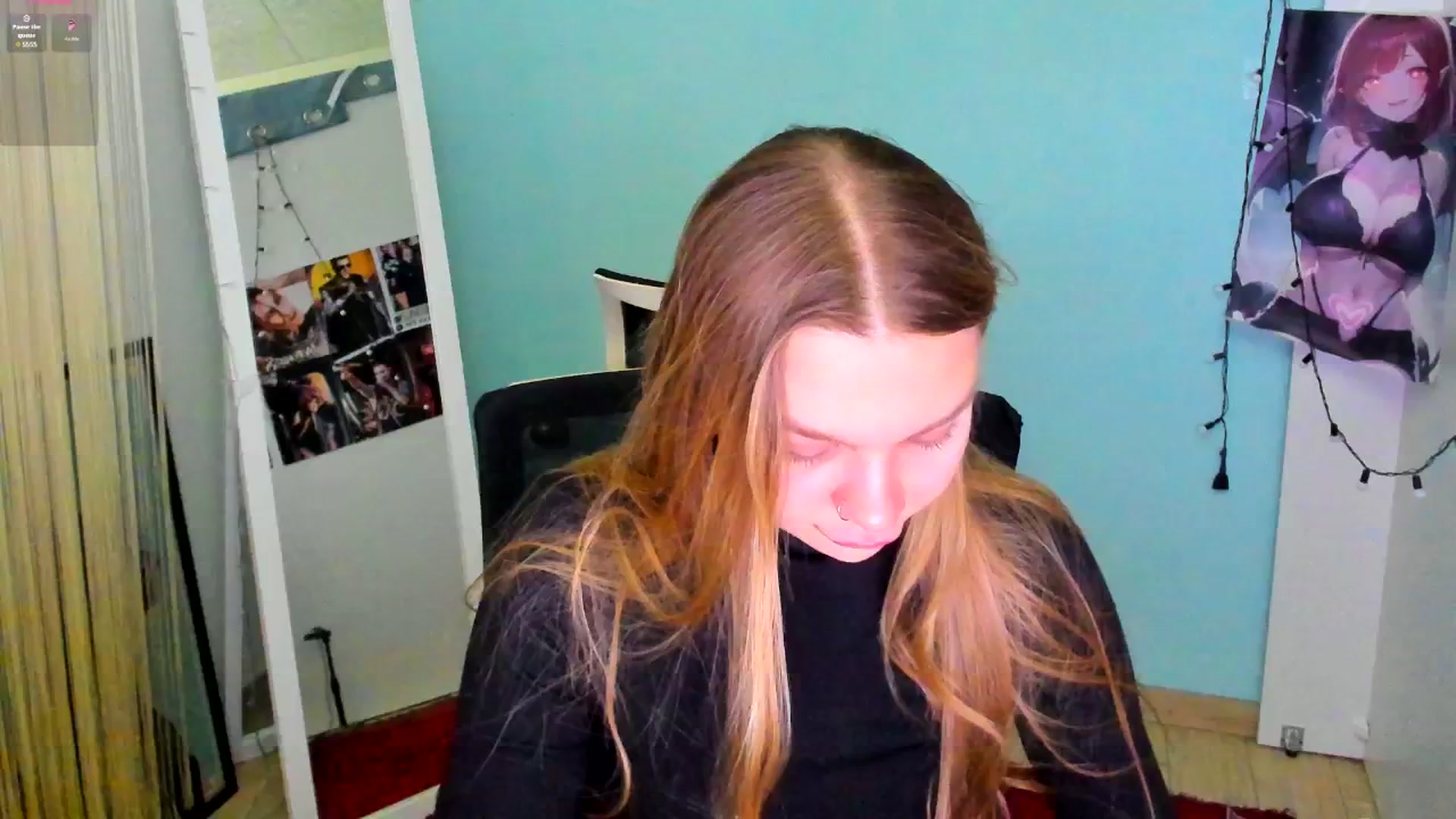Gallery image thumbnail from Valery_Lovee's myfreecams stream on, 03/21/2025, 08:11 image 12 of 20