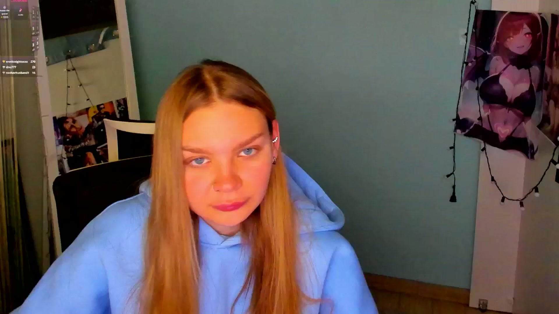 Gallery image thumbnail from Valery_Lovee's myfreecams stream on, 03/22/2025, 10:10 image 19 of 20