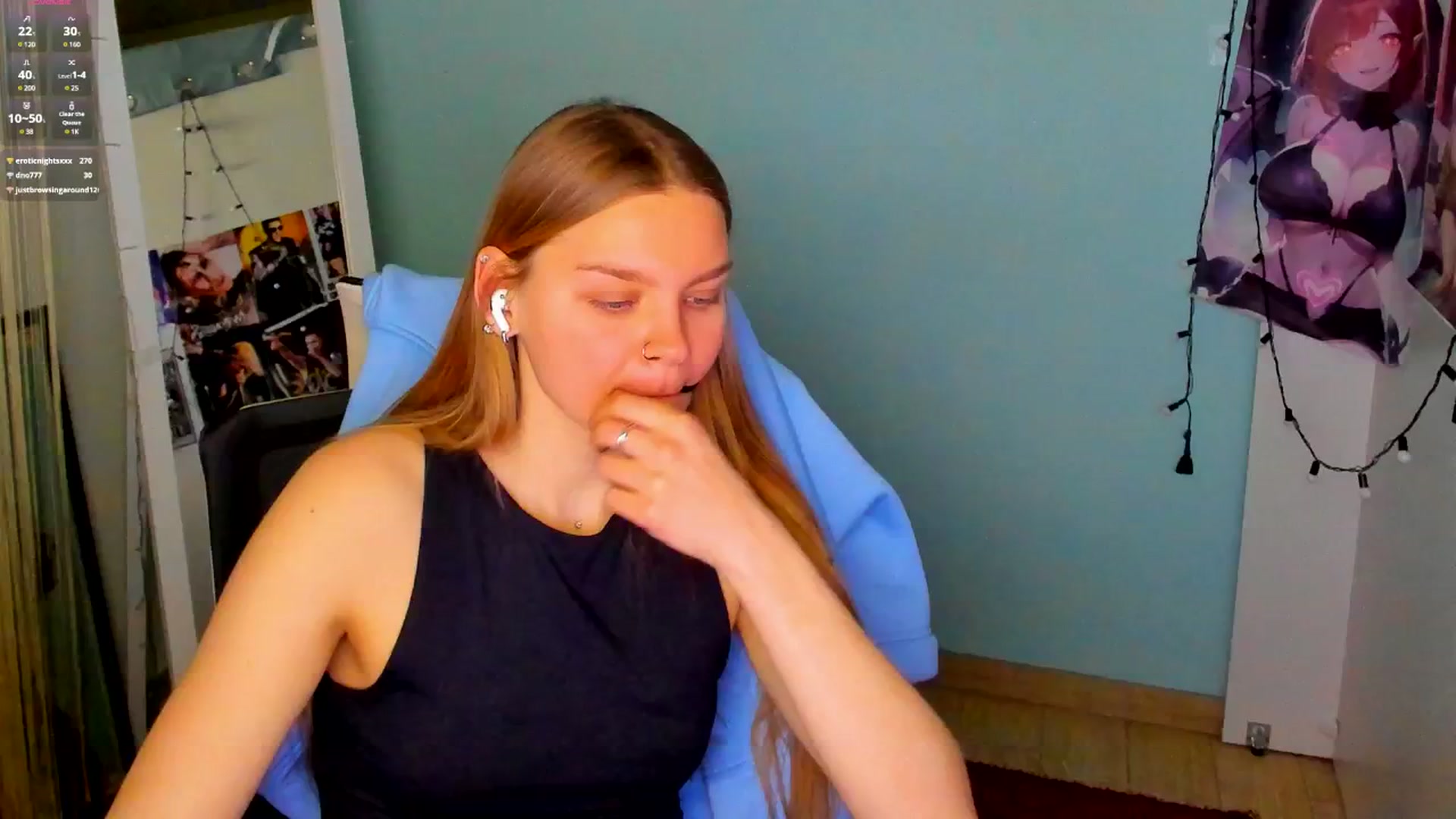 Gallery image thumbnail from Valery_Lovee's myfreecams stream on, 03/22/2025, 12:50 image 13 of 20