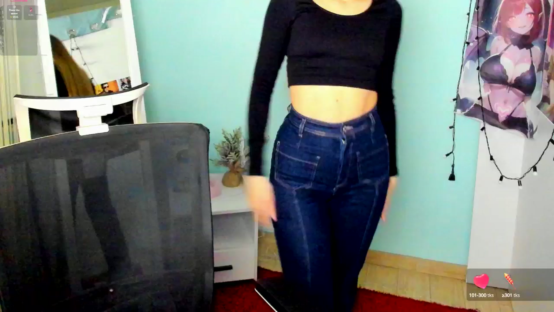 Gallery image thumbnail from Valery_Lovee's myfreecams stream on, 03/23/2025, 07:30 image 17 of 20