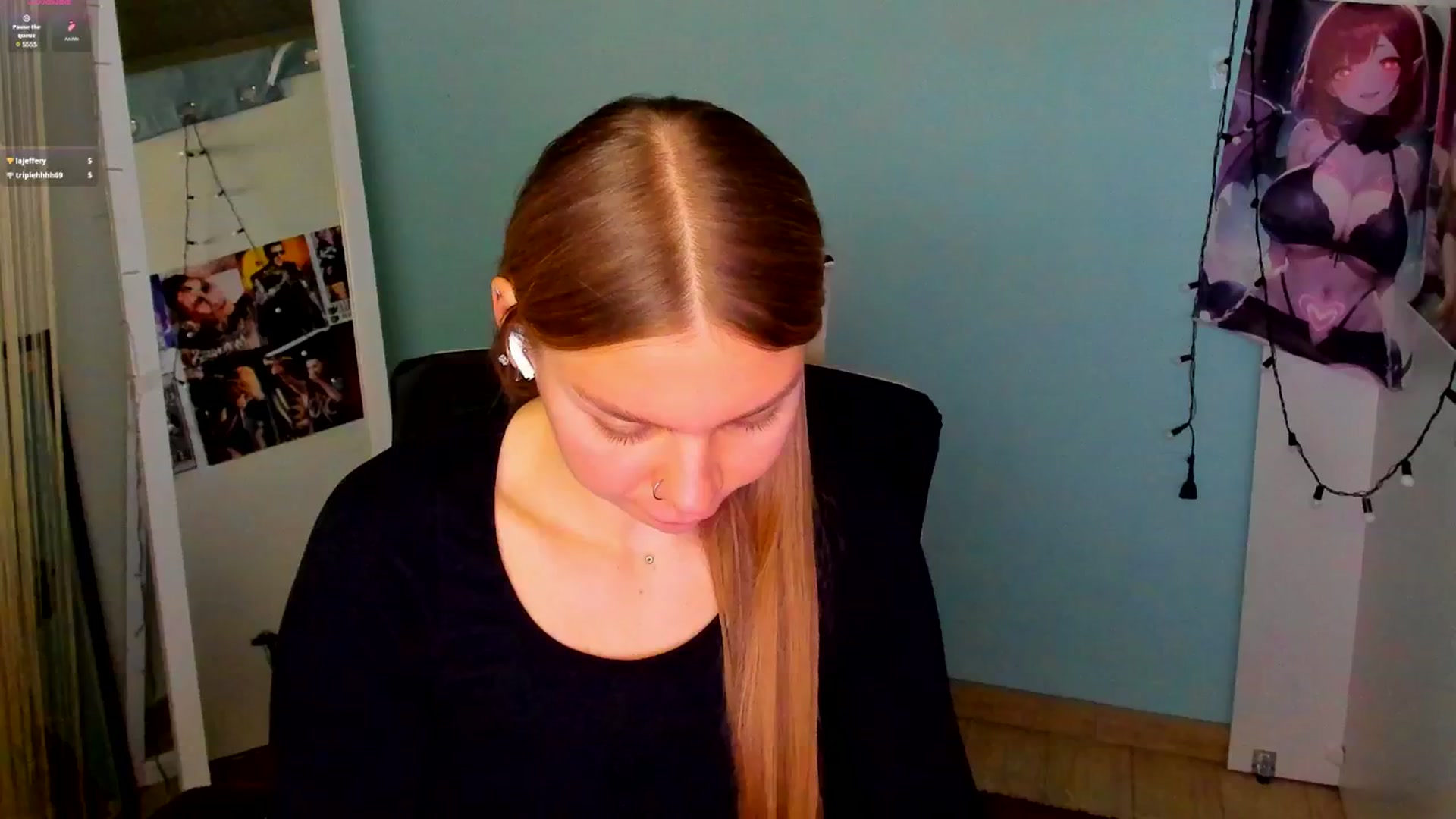 Gallery image thumbnail from Valery_Lovee's myfreecams stream on, 03/23/2025, 11:15 image 17 of 20