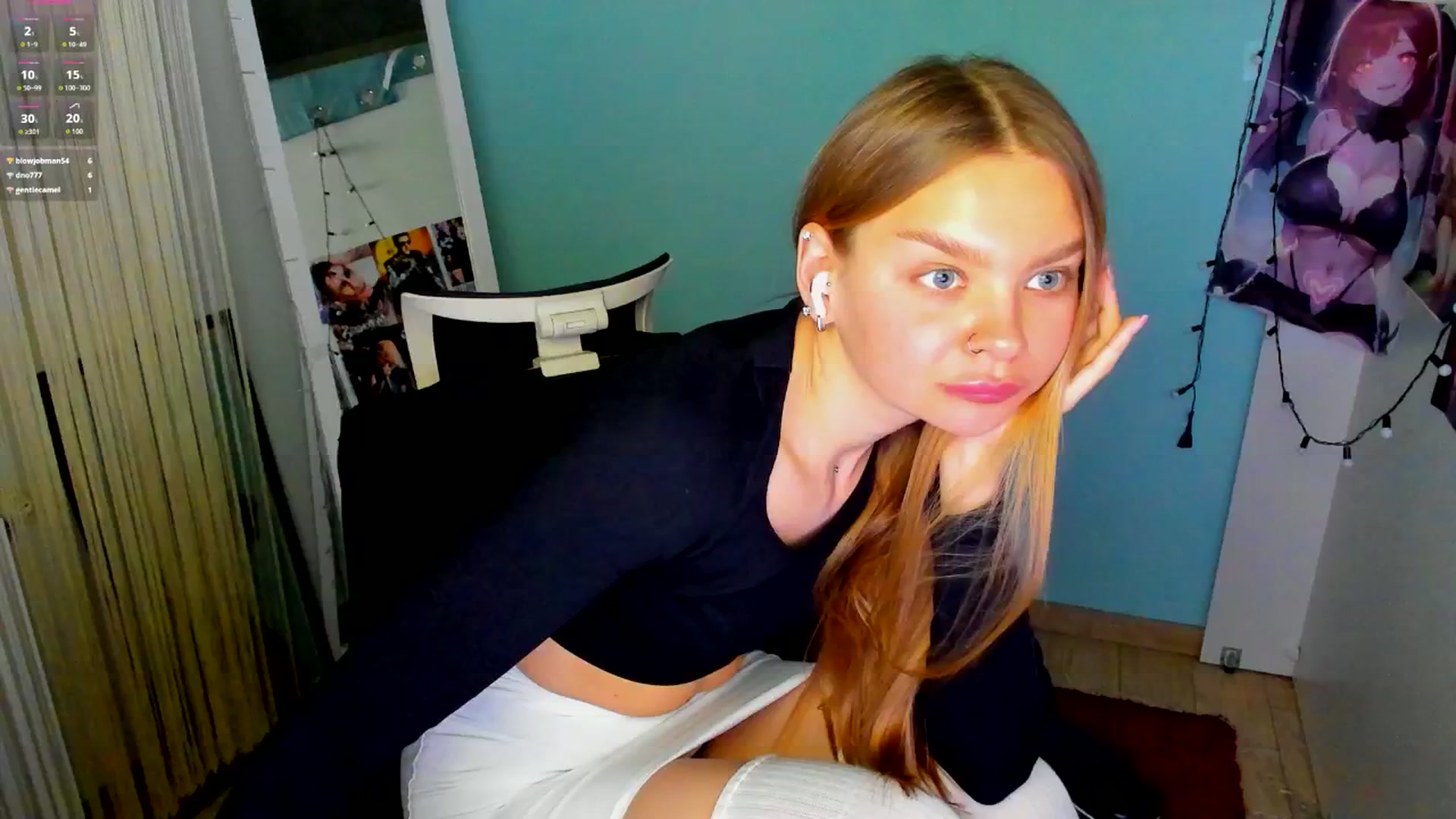 Gallery image thumbnail from Valery_Lovee's myfreecams stream on, 03/24/2025, 10:26 image 9 of 20