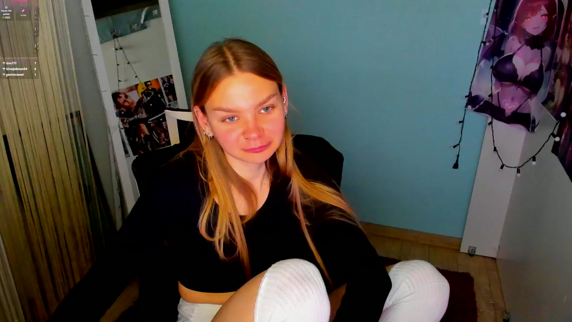 Gallery image thumbnail from Valery_Lovee's myfreecams stream on, 03/24/2025, 12:37 image 3 of 20