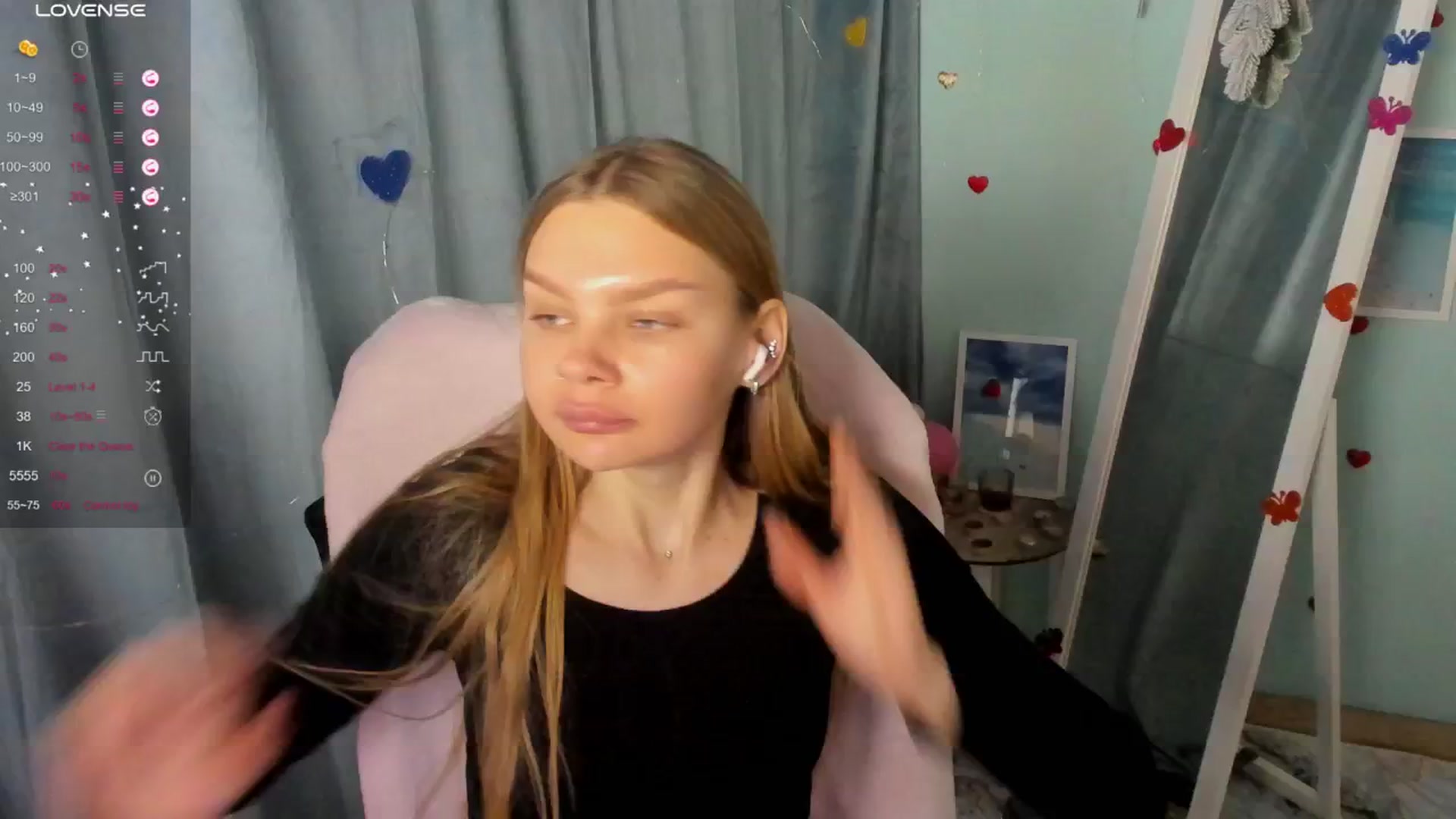 Gallery image thumbnail from Valery_Lovee's myfreecams stream on, 03/27/2025, 12:29 image 13 of 20